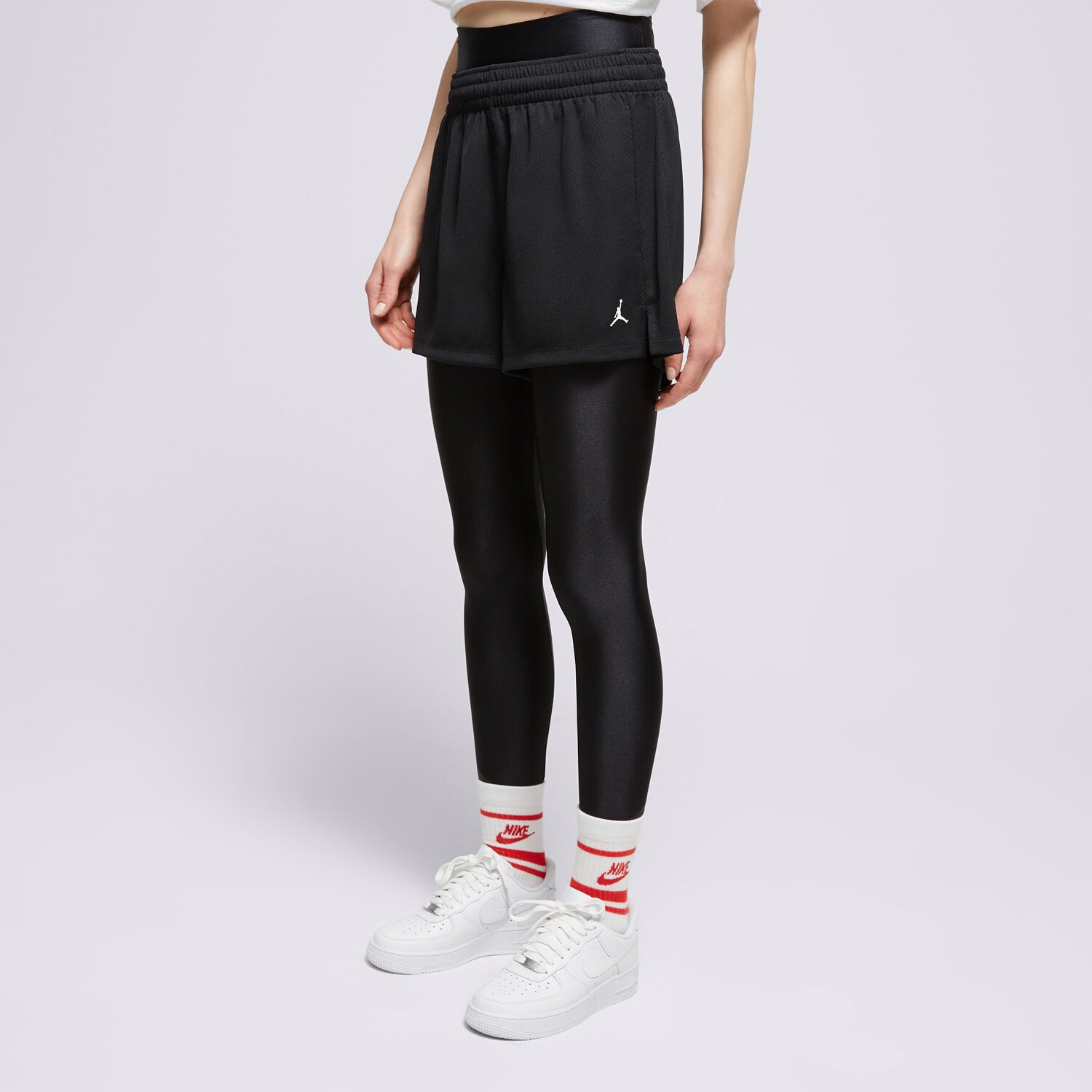 Krótkie spodenki, szorty damskie SZORTY W JORDAN SPT MESH SHORT SLD BLACK/WHITE FN5162-010 CZARNY