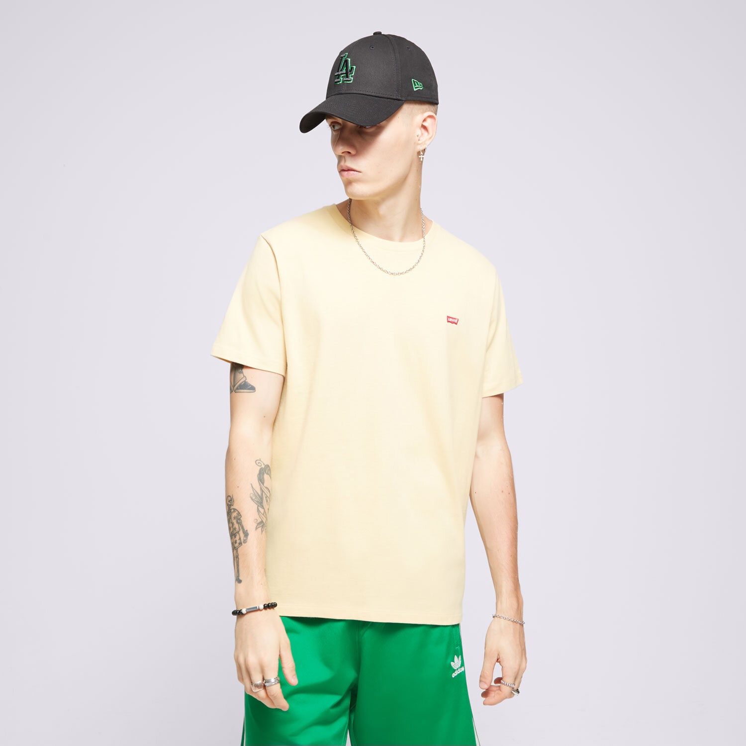 Koszulka, t-shirt sportowy męski LEVI'S T-SHIRT SS ORIGINAL HM TEE NEUTRALS 56605-0205 ŻÓŁTY
