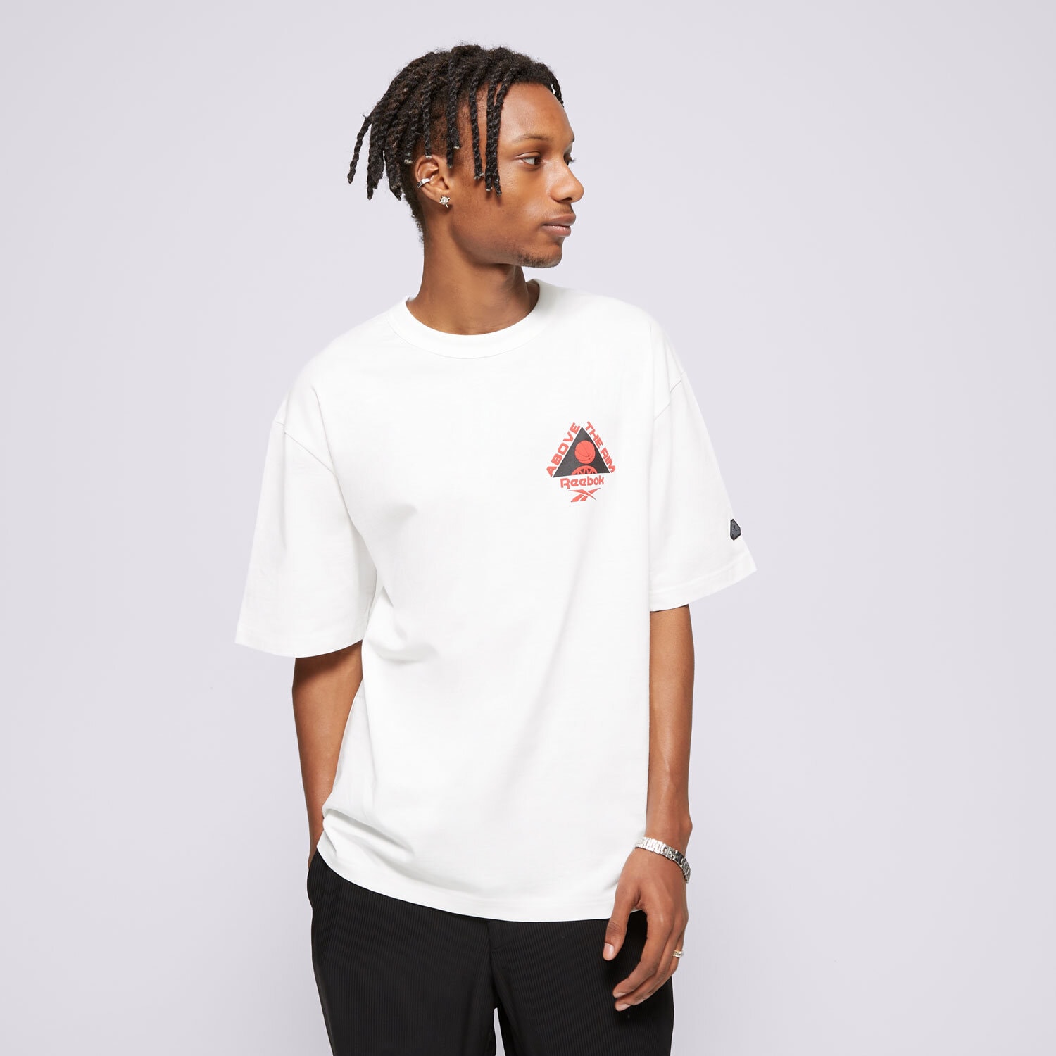 Koszulka, t-shirt sportowy męski REEBOK T-SHIRT ATR HOOPWEAR TEE 100205178 BIAŁY