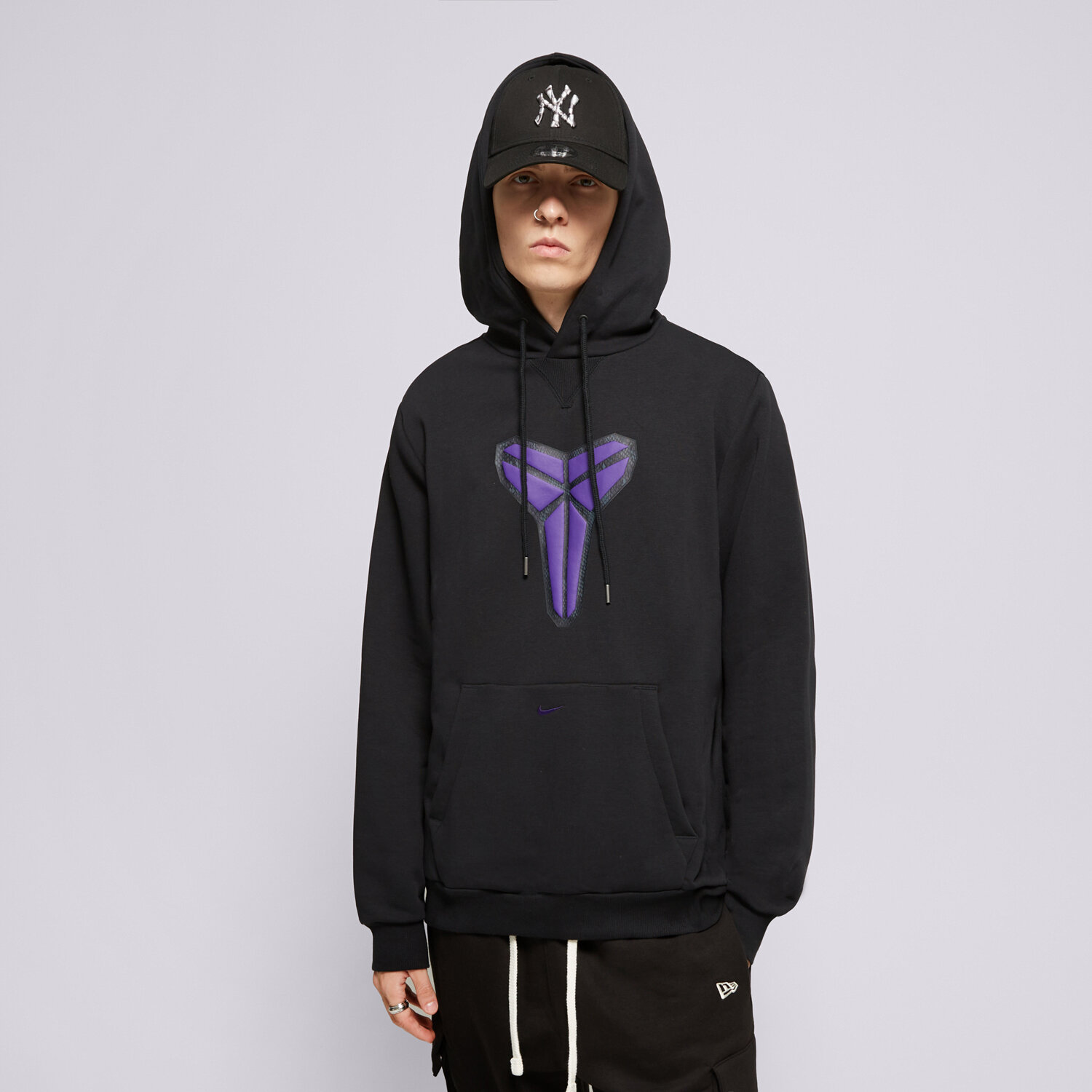 Bluza męska NIKE BLUZA KB M NK DF STD ISS PO HDY NBA HF0066-010 CZARNY