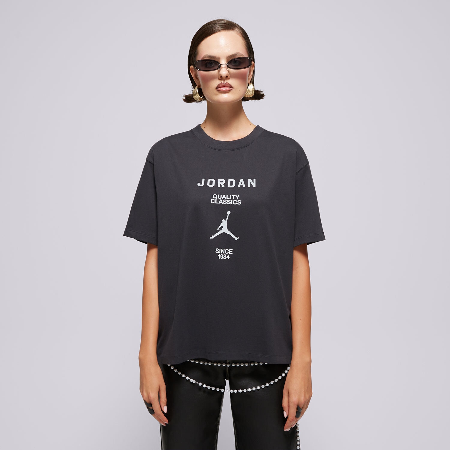 Koszulka, t-shirt damski T SHIRT W JORDAN SS GF GFX TEE JQC OFF NOIR/(SAIL) FZ0617-045 CZARNY