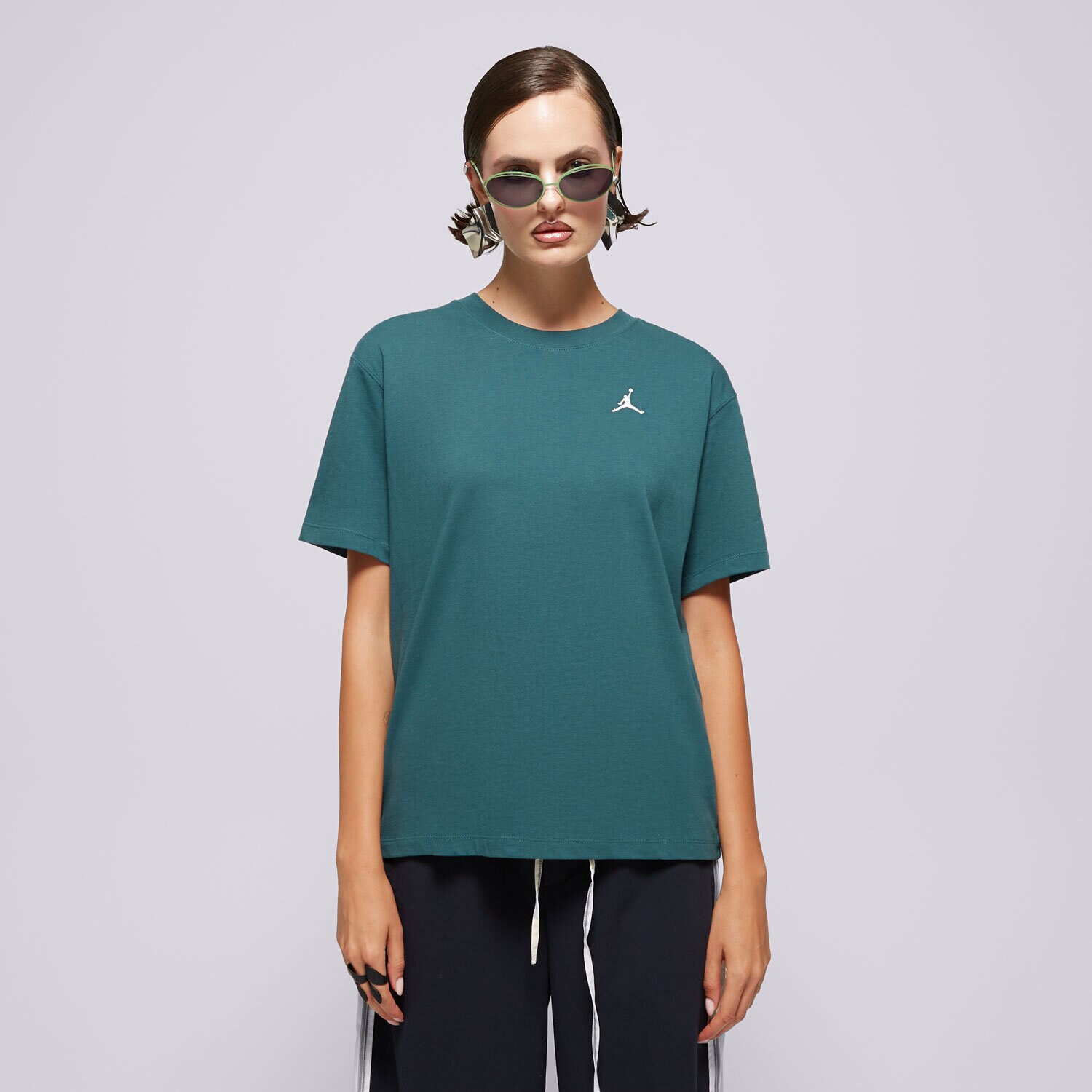 Koszulka, t-shirt damski T SHIRT W JORDAN ESSEN GF TEE CORE 23 FN4500-366 ZIELONY