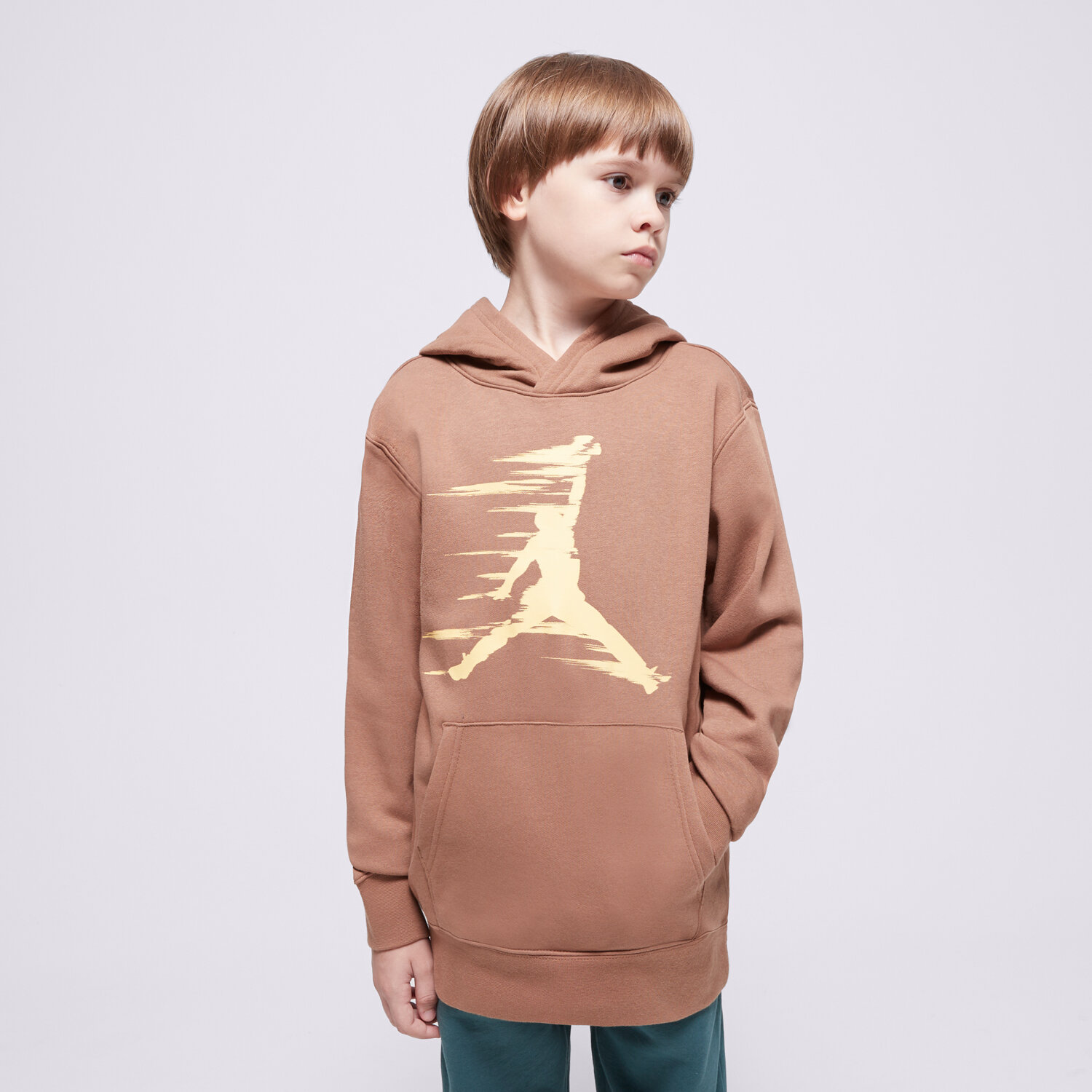 Sportowa bluza dziecięca JORDAN BLUZA Z KAPTUREM MJ FLIGHT MVP HBR FLC BOY 95D228-X1I BRĄZOWY