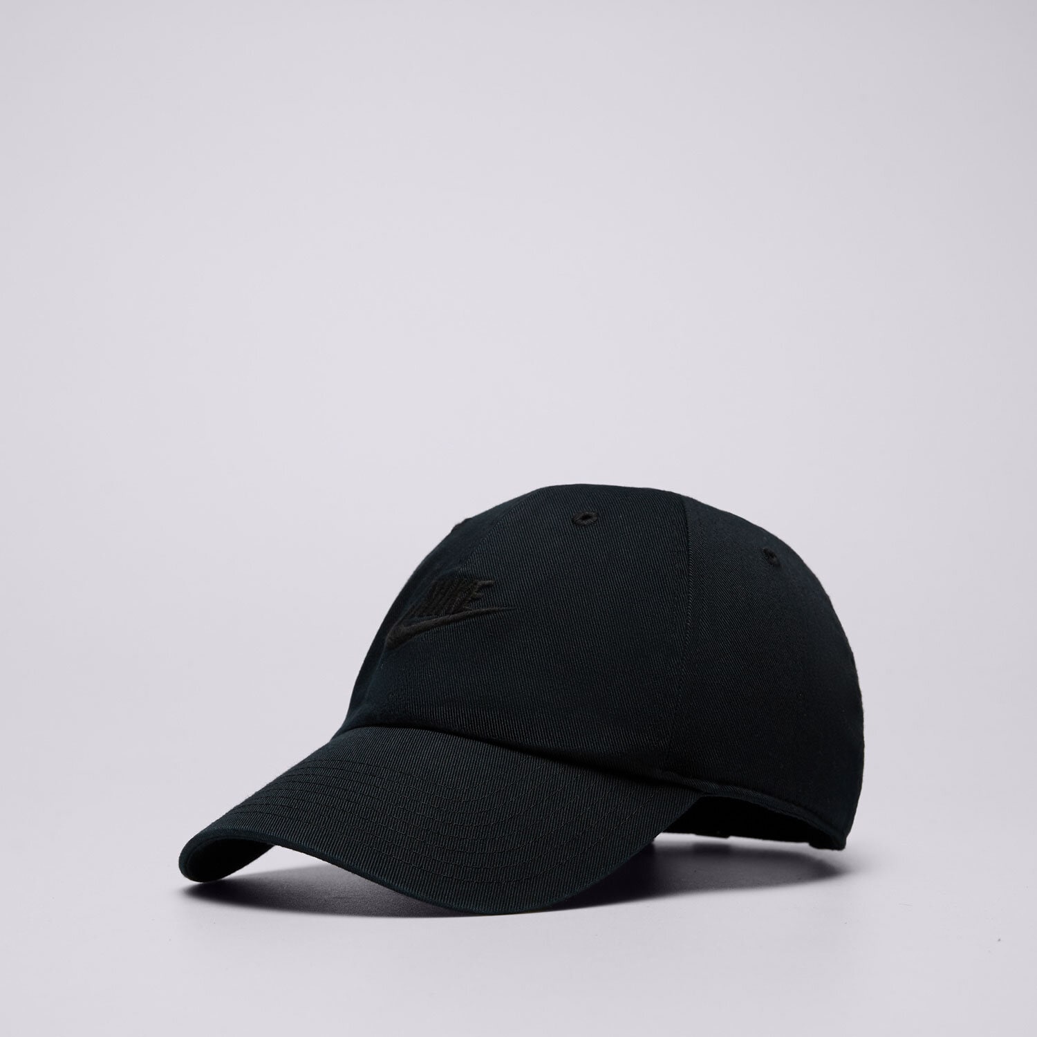 Czapka z daszkiem dla dzieci NIKE CZAPKA U NK CLUB U CB FUT WSH L FB5368-010 CZARNY