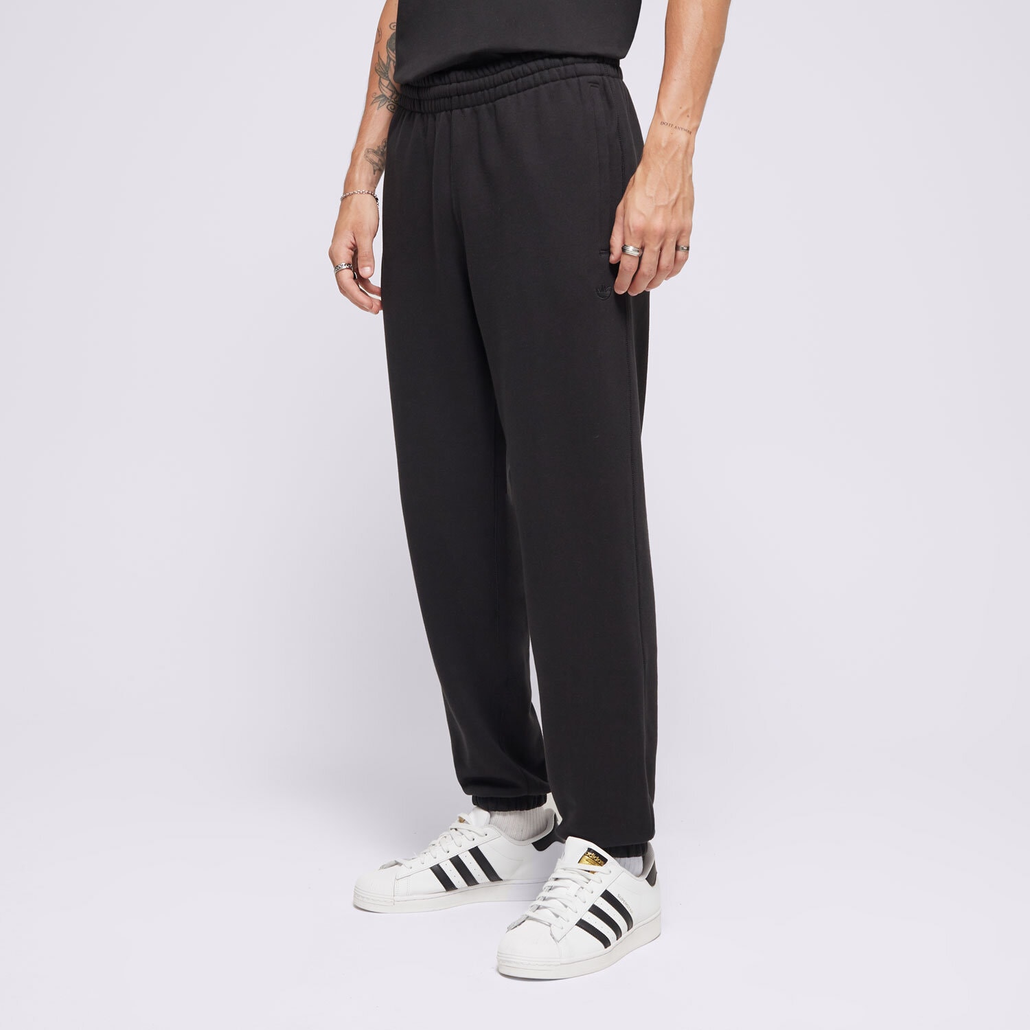 Spodnie sportowe męskie ADIDAS SPODNIE P ESS PT IY2245 CZARNY