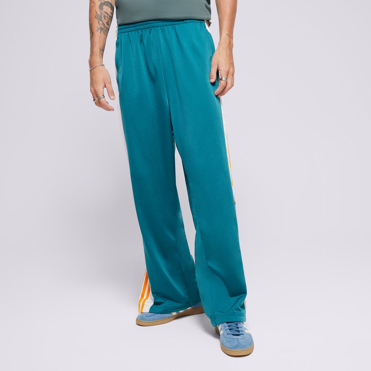 Spodnie sportowe męskie ADIDAS SPODNIE ADIBREAK IY9932 ZIELONY