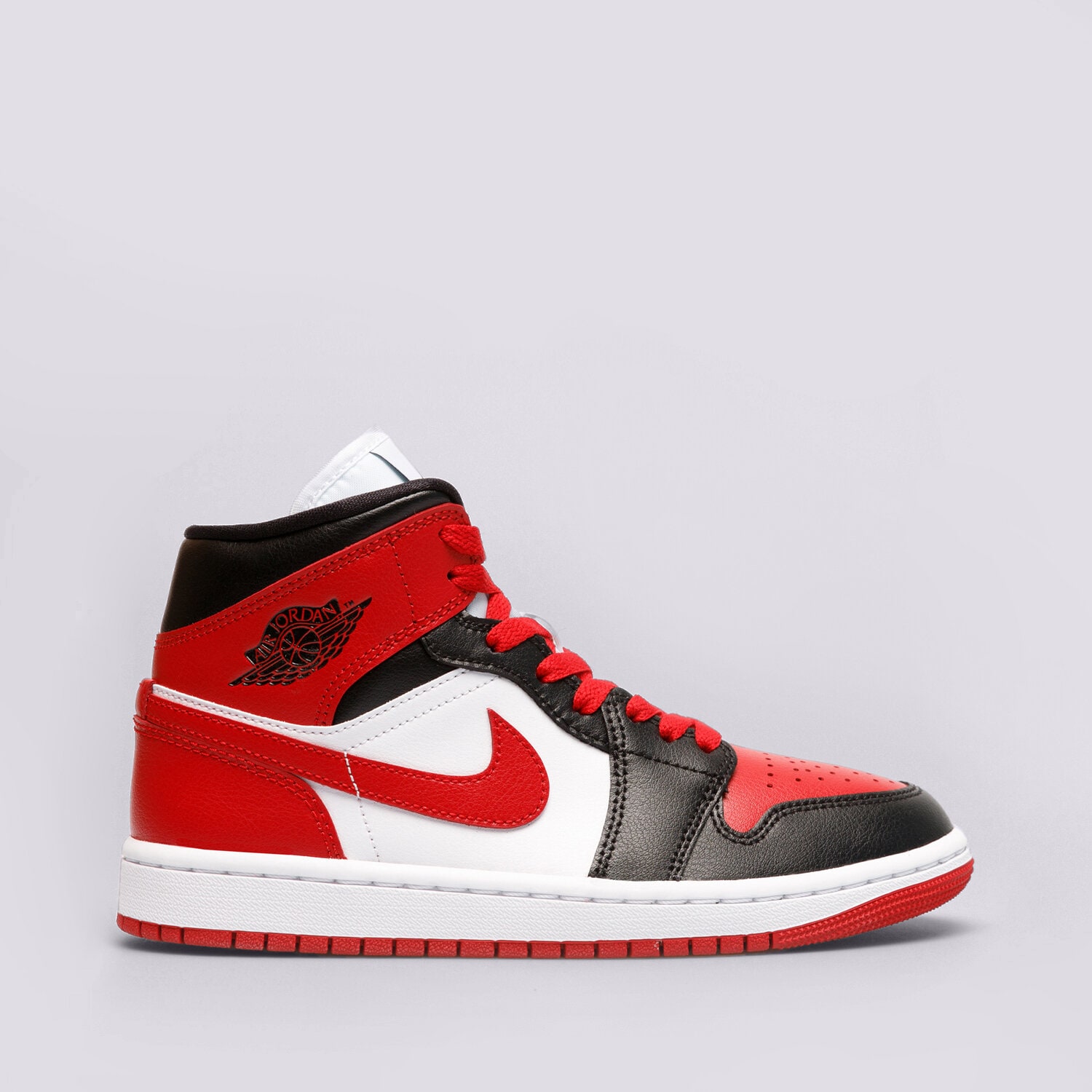 Buty sneakersy damskie WMNS AIR JORDAN 1 MID BQ6472-079 CZARNY