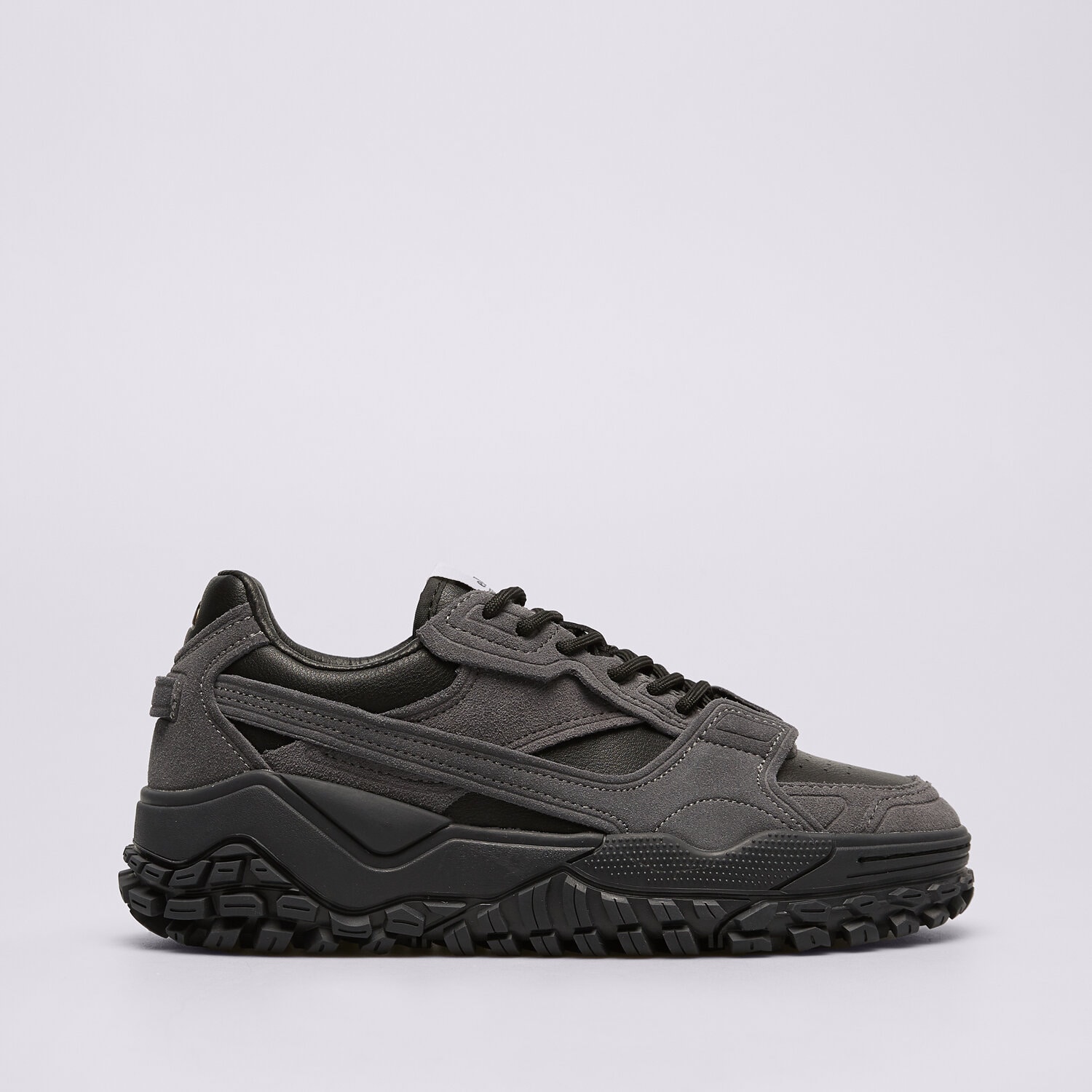Buty sneakersy damskie ELLESSE LSR LUXE BLK SLSR1020011 EL42W52491BLK CZARNY