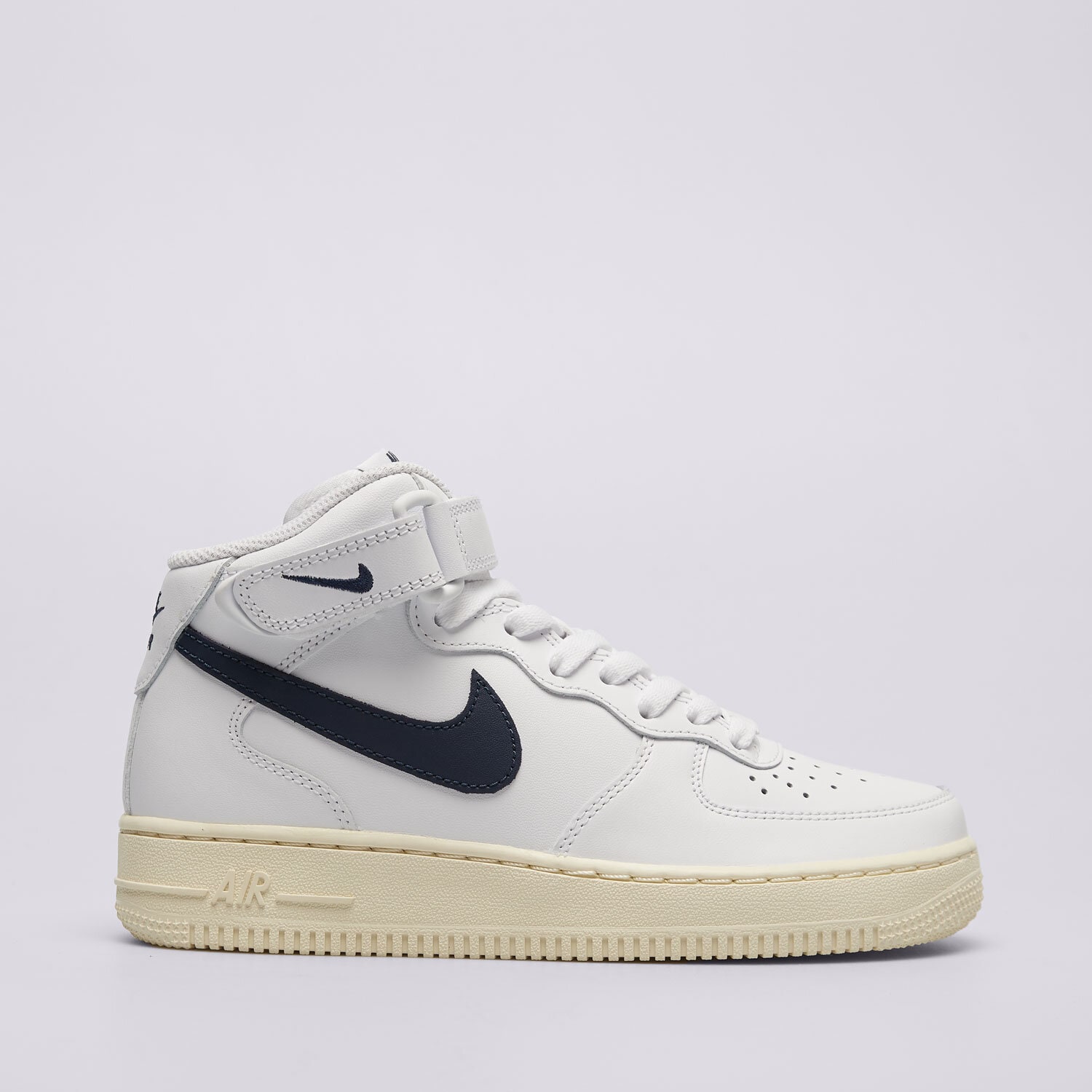 Buty sneakersy damskie NIKE AIR FORCE 1 '07 MID DD9625-105 BIAŁY
