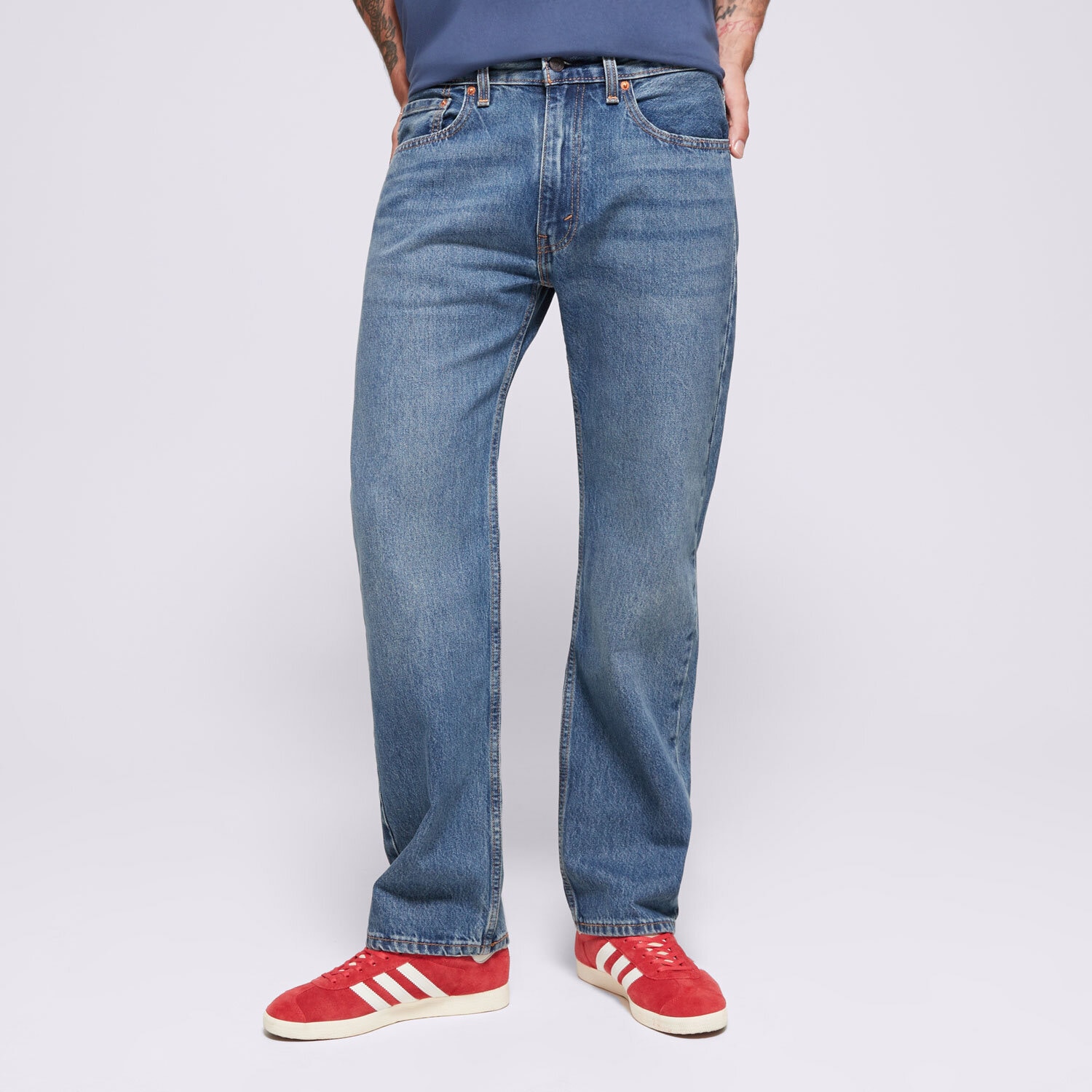 Spodnie sportowe męskie LEVI'S SPODNIE 555 96 RELAXED STRAIGHT MED INDIGO-WORN IN A7223-0002 NIEBIESKI
