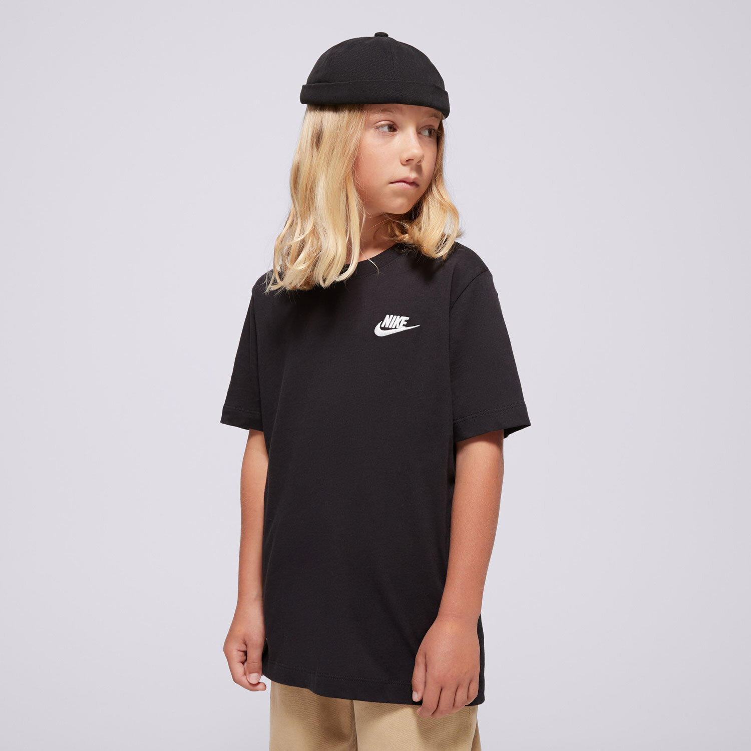 Koszulka, t-shirt dla dzieci NIKE T-SHIRT K NSW TEE EMB FUTURA LBR FZ5177-010 CZARNY