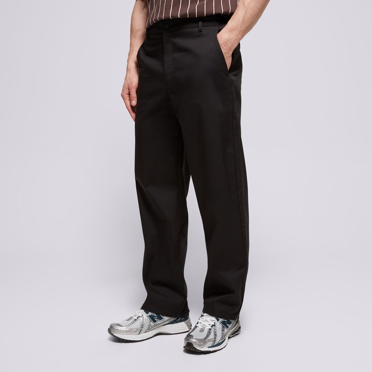 Spodnie sportowe męskie NEW BALANCE SPODNIE ATHLETICS STANDARD PANT 30" MP43560BK CZARNY