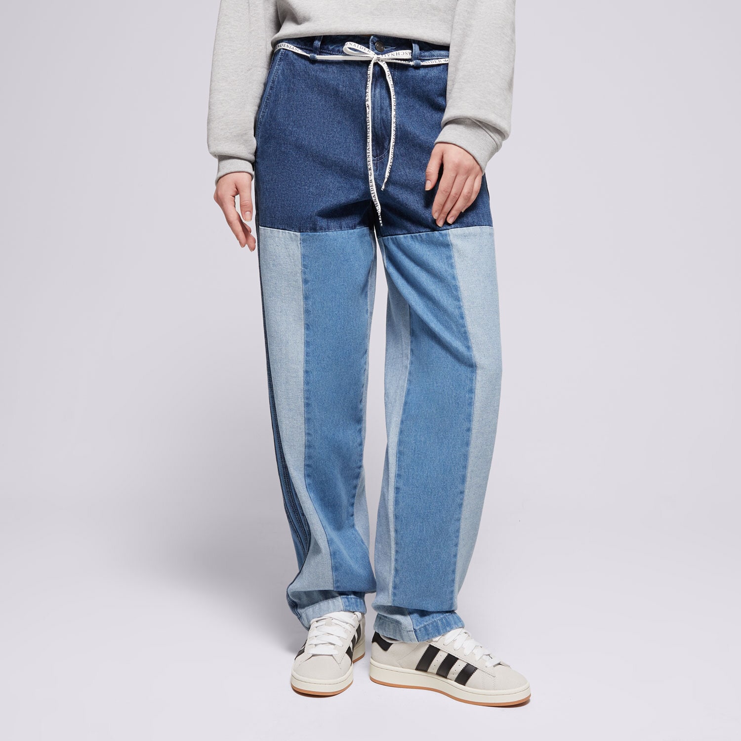 Spodnie sportowe damskie ADIDAS SPODNIE KSENIA PW JEANS IW5663 NIEBIESKI