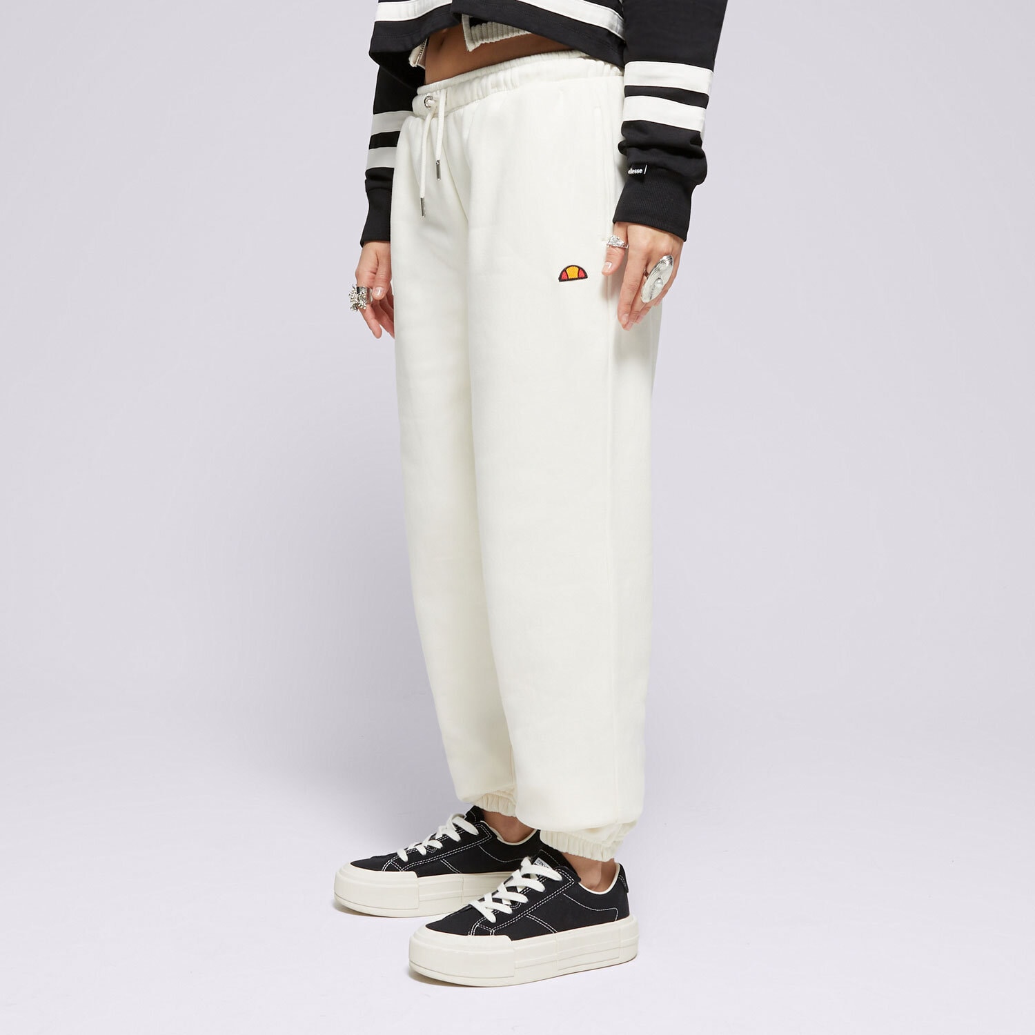 Spodnie sportowe damskie ELLESSE SPODNIE MUGIA JOG PANT OFF WHT SMG22040904 BEŻOWY