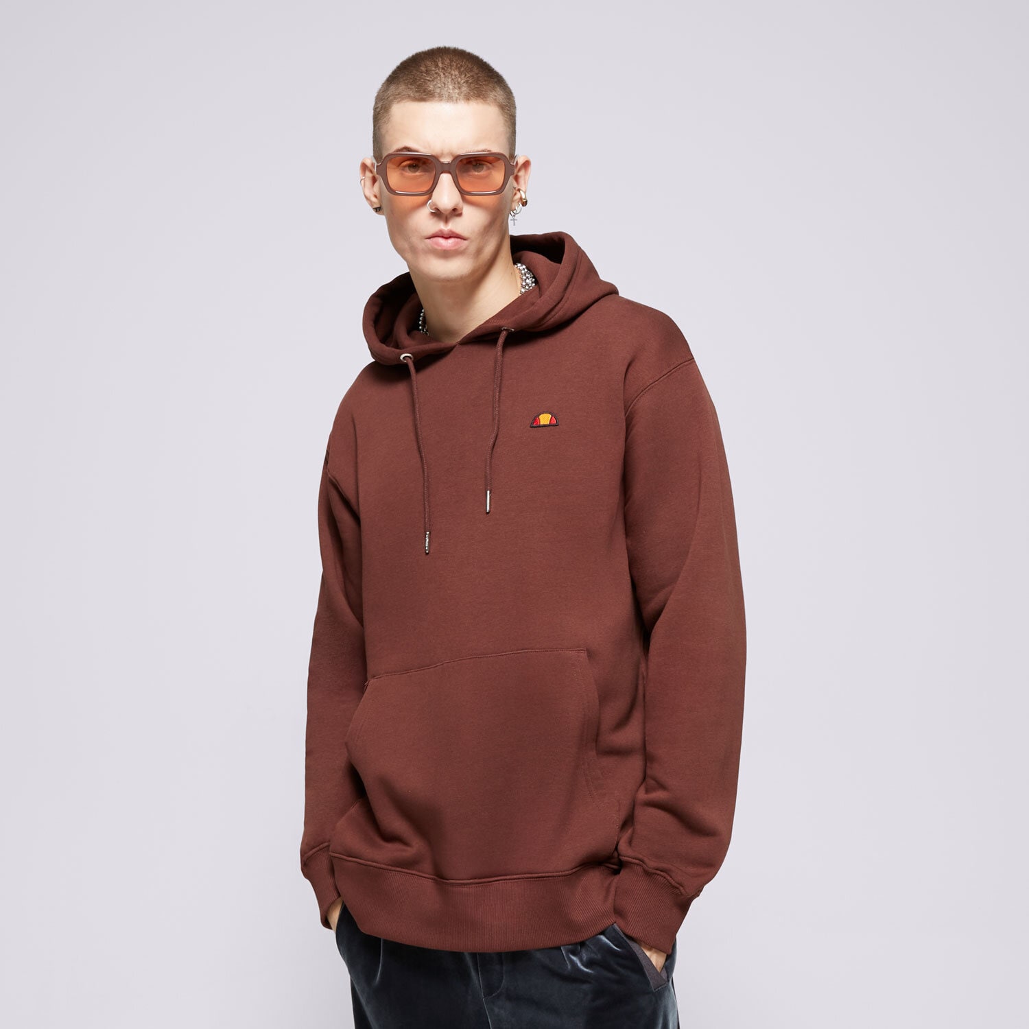 Bluza męska ELLESSE BLUZA Z KAPTUREM VARON OH HOODY D BRWN SMG22037202 BRĄZOWY