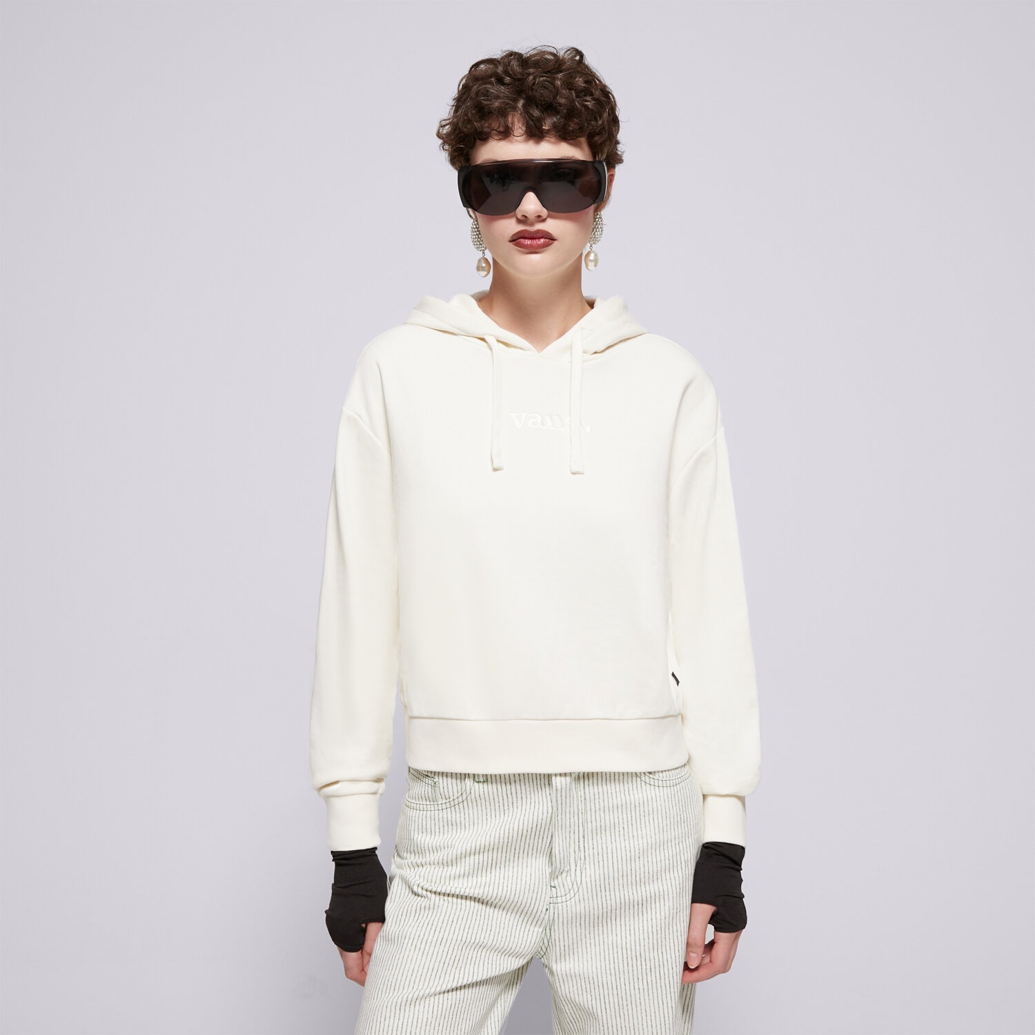 Bluza damska VANS BLUZA Z KAPTUREM W ESSENTIAL FT RLX PO VN000JF6FS8 BIAŁY