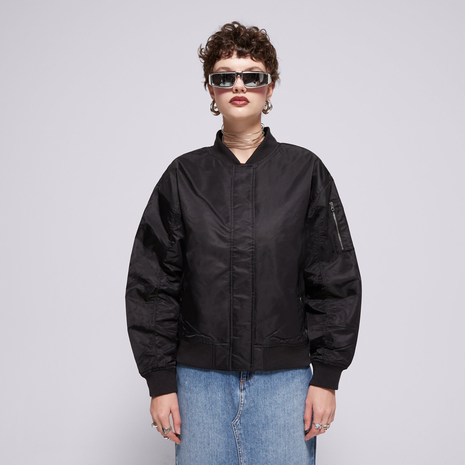 Kurtka zimowa damska VANS KURTKA BENNETT BOMBER VN000HJFBLK CZARNY