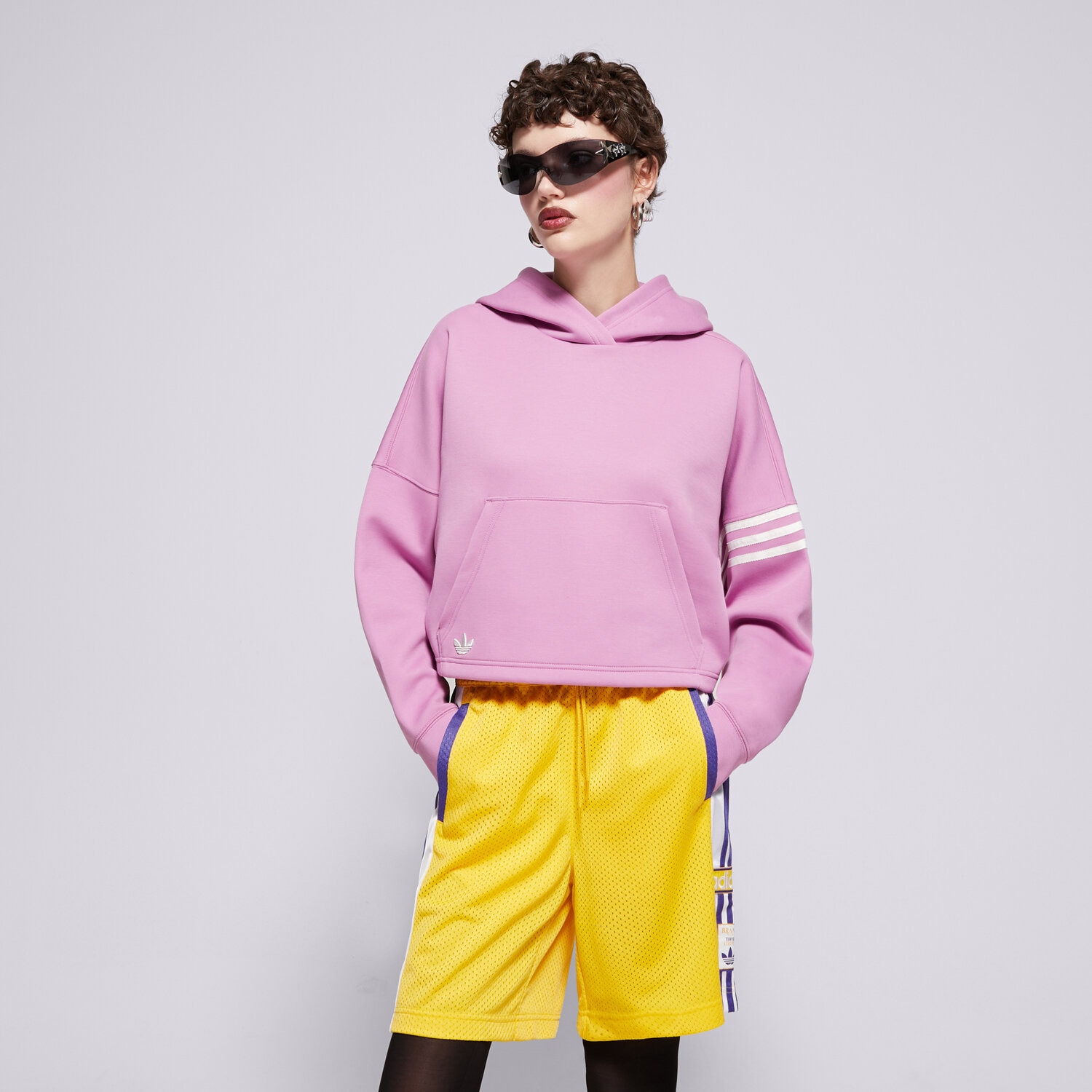 Bluza damska ADIDAS BLUZA Z KAPTUREM NEUCL HOODIE IW5614 FIOLETOWY