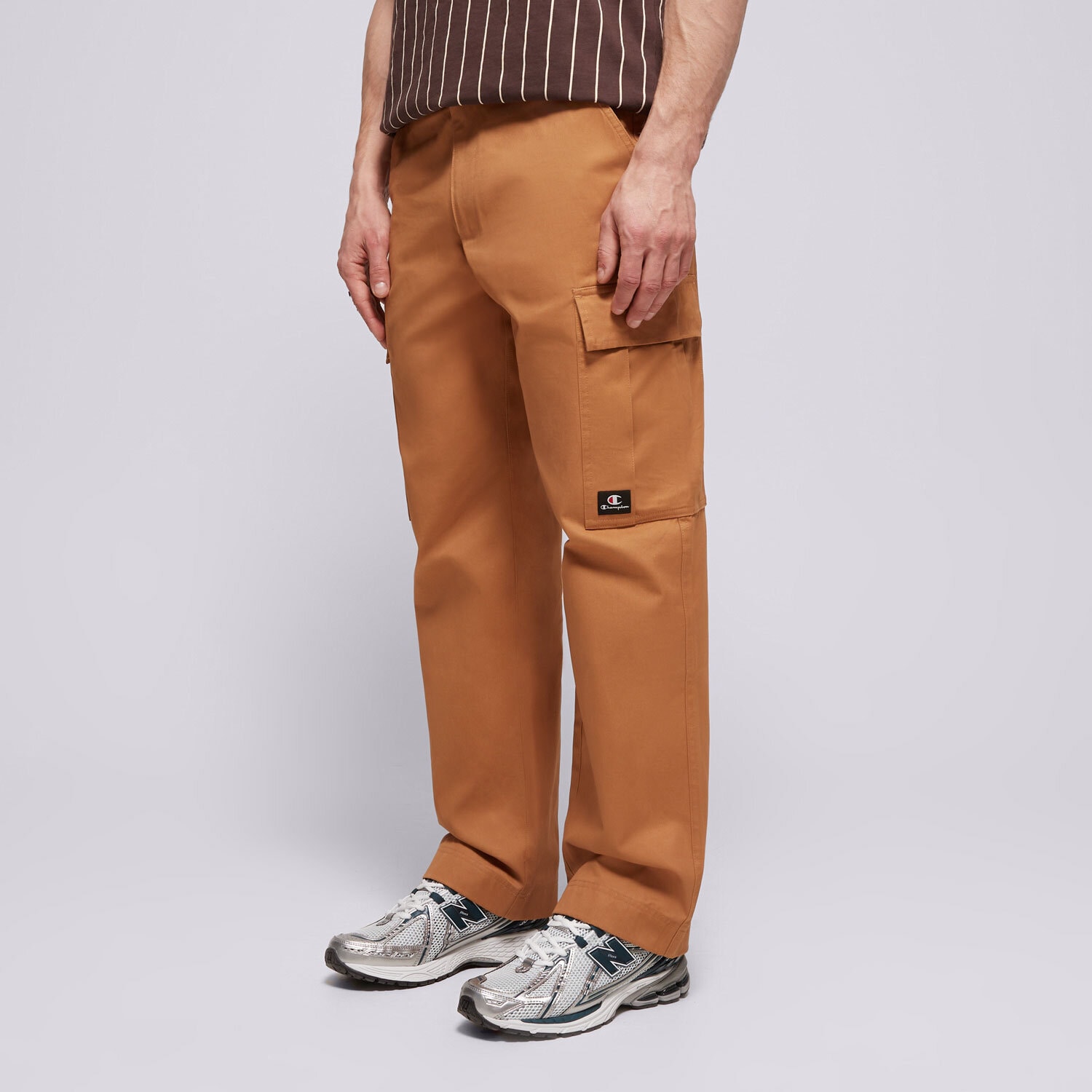 Spodnie sportowe męskie CHAMPION SPODNIE CARGO PANTS 220517MS034 BEŻOWY