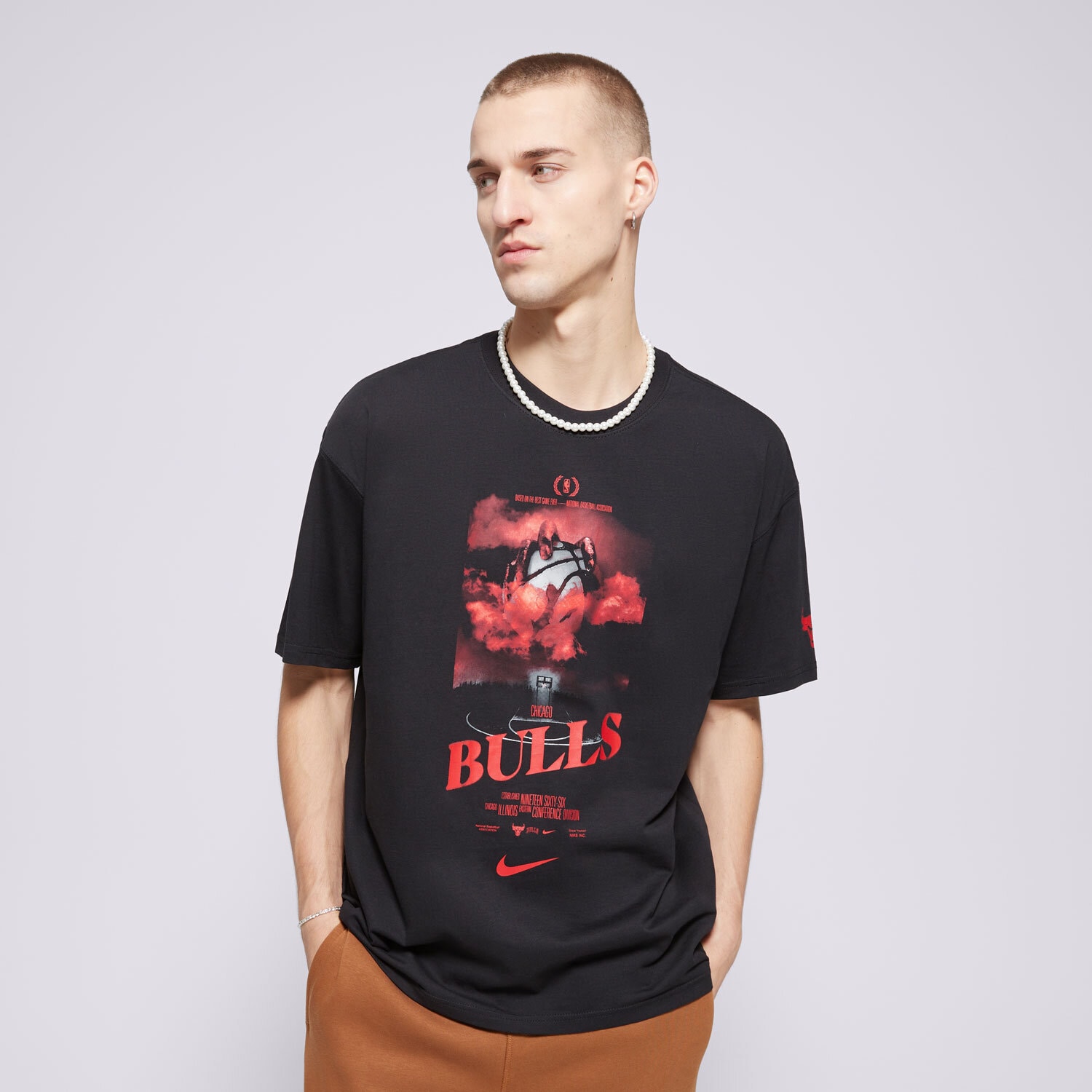 Koszulka, t-shirt sportowy męski NIKE T-SHIRT CHI M NK CTS OGC HAL SS TEE HJ2693-010 CZARNY