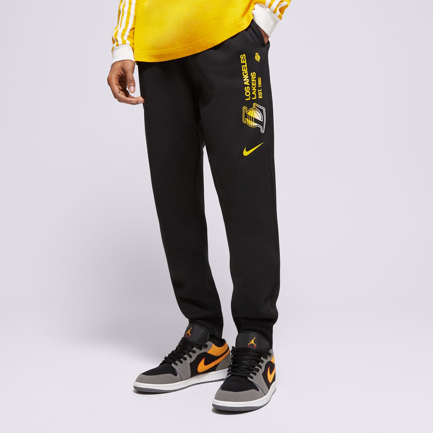 Spodnie sportowe męskie NIKE SPODNIE LAL MNK CLUB JGGR CTS FQ3931-010 CZARNY