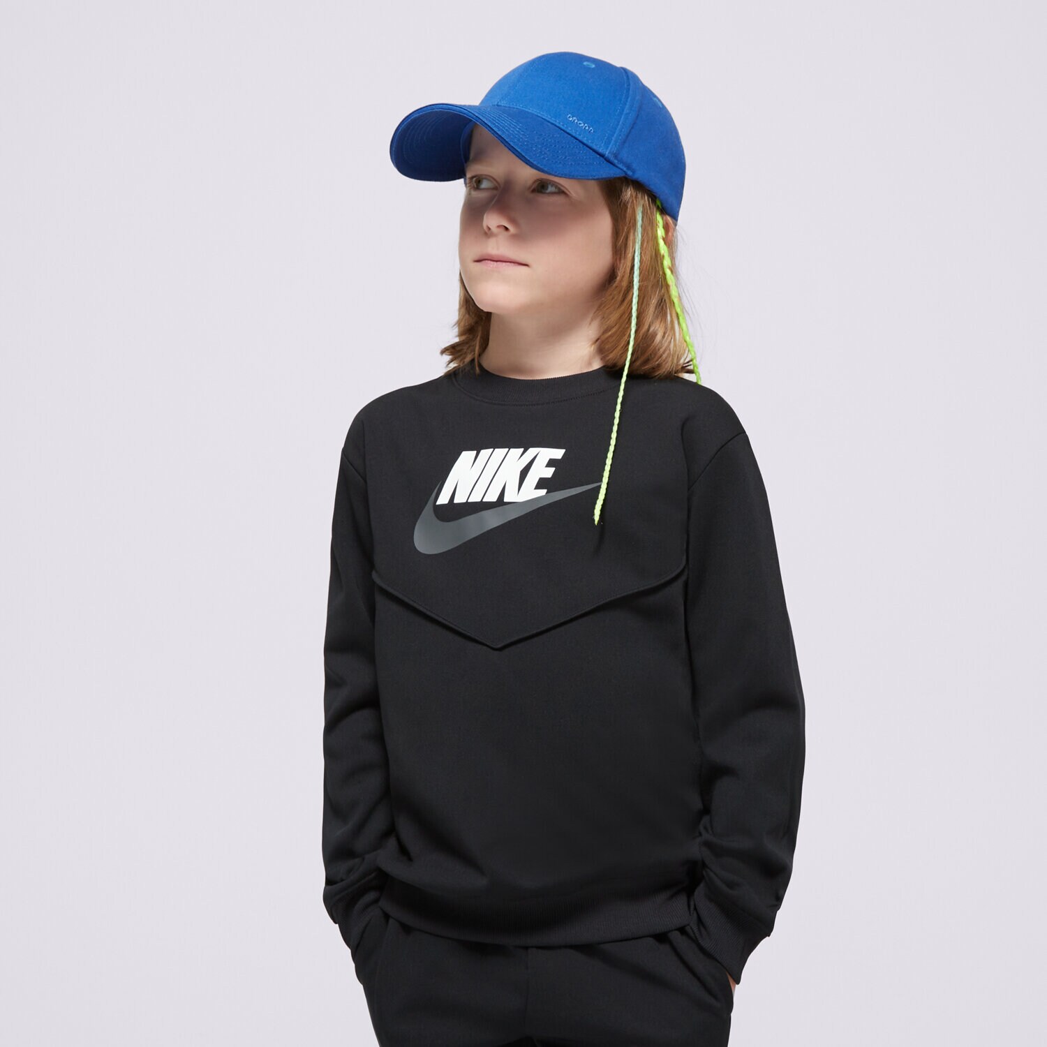 Sportowe spodnie dziecięce NIKE DRES K NSW TRACKSUIT POLY CREW HBR BOY FD3090-010 CZARNY
