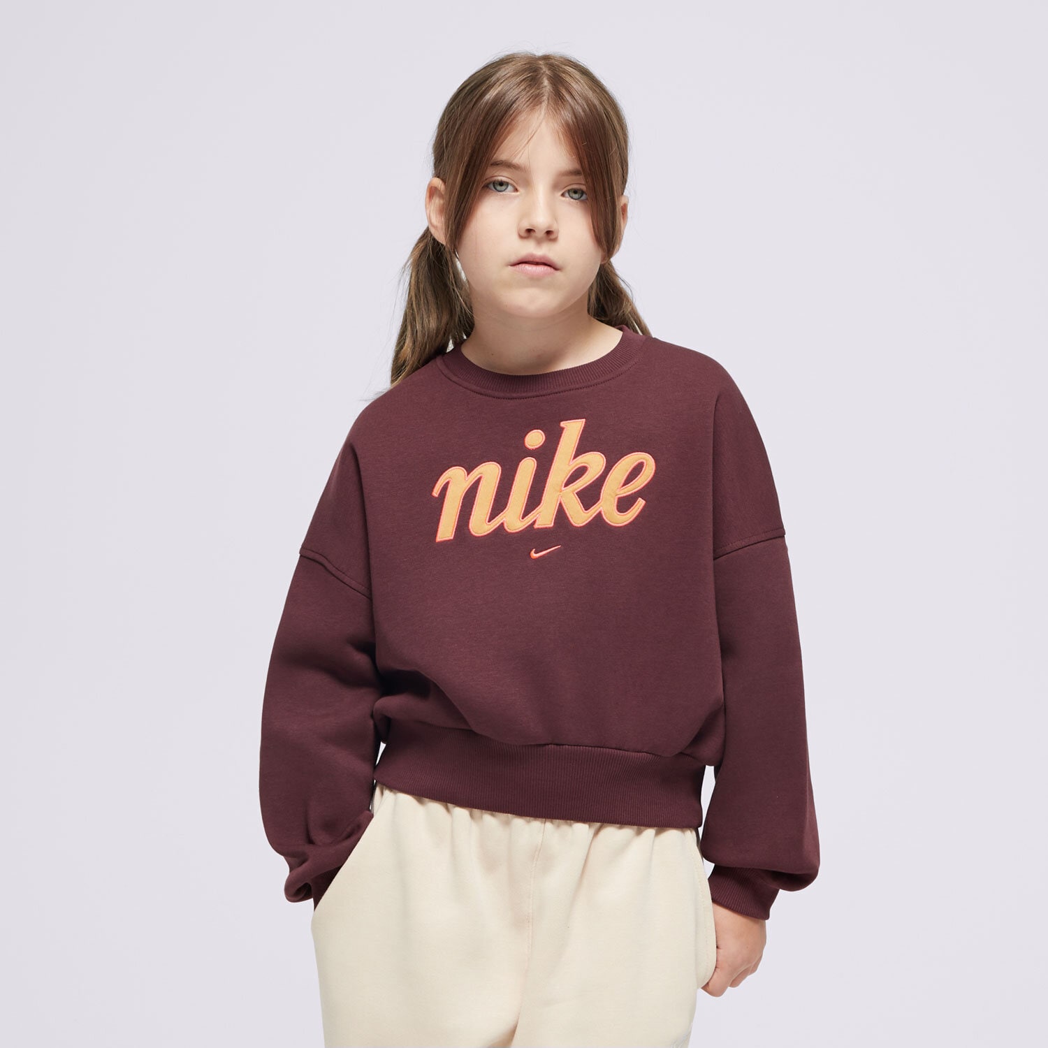 Sportowa bluza dziecięca NIKE BLUZA G NSW CLUB FLC BXY CRW GX STAR GIRL FZ5566-652 BRĄZOWY