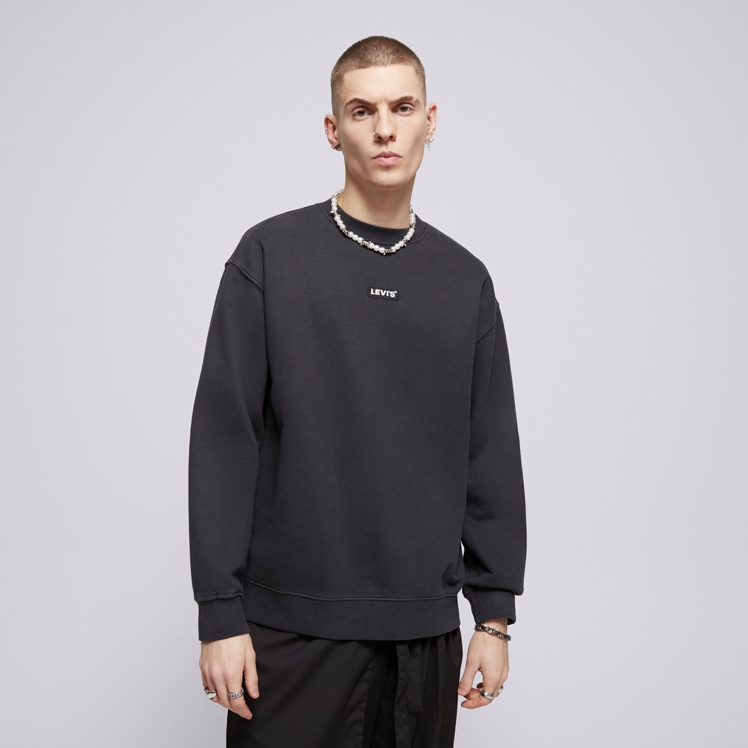 Bluza męska LEVI'S BLUZA RELAXED BABY TAB CREW BLACKS A4230-0023 CZARNY
