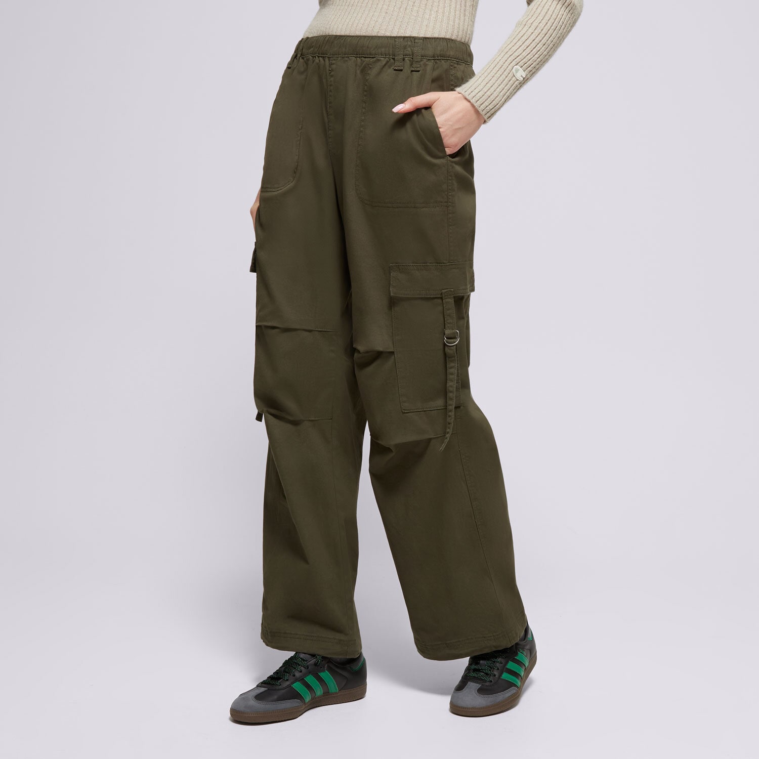 Spodnie sportowe damskie CHAMPION SPODNIE PARACHUTE PANTS 117503GS508 KHAKI