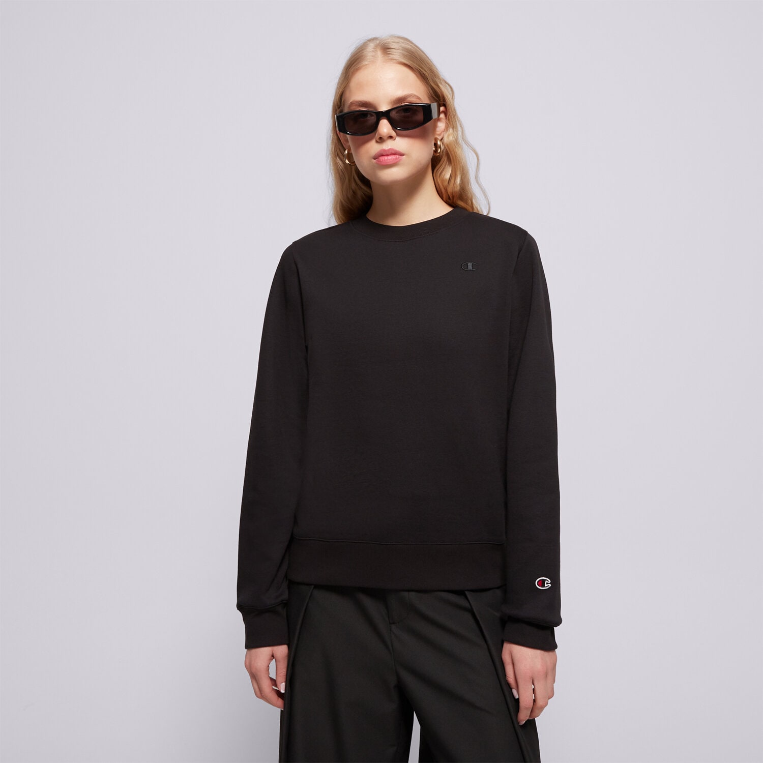 Bluza damska CHAMPION BLUZA CREWNECK SWEATSHIRT 117582KK001 CZARNY