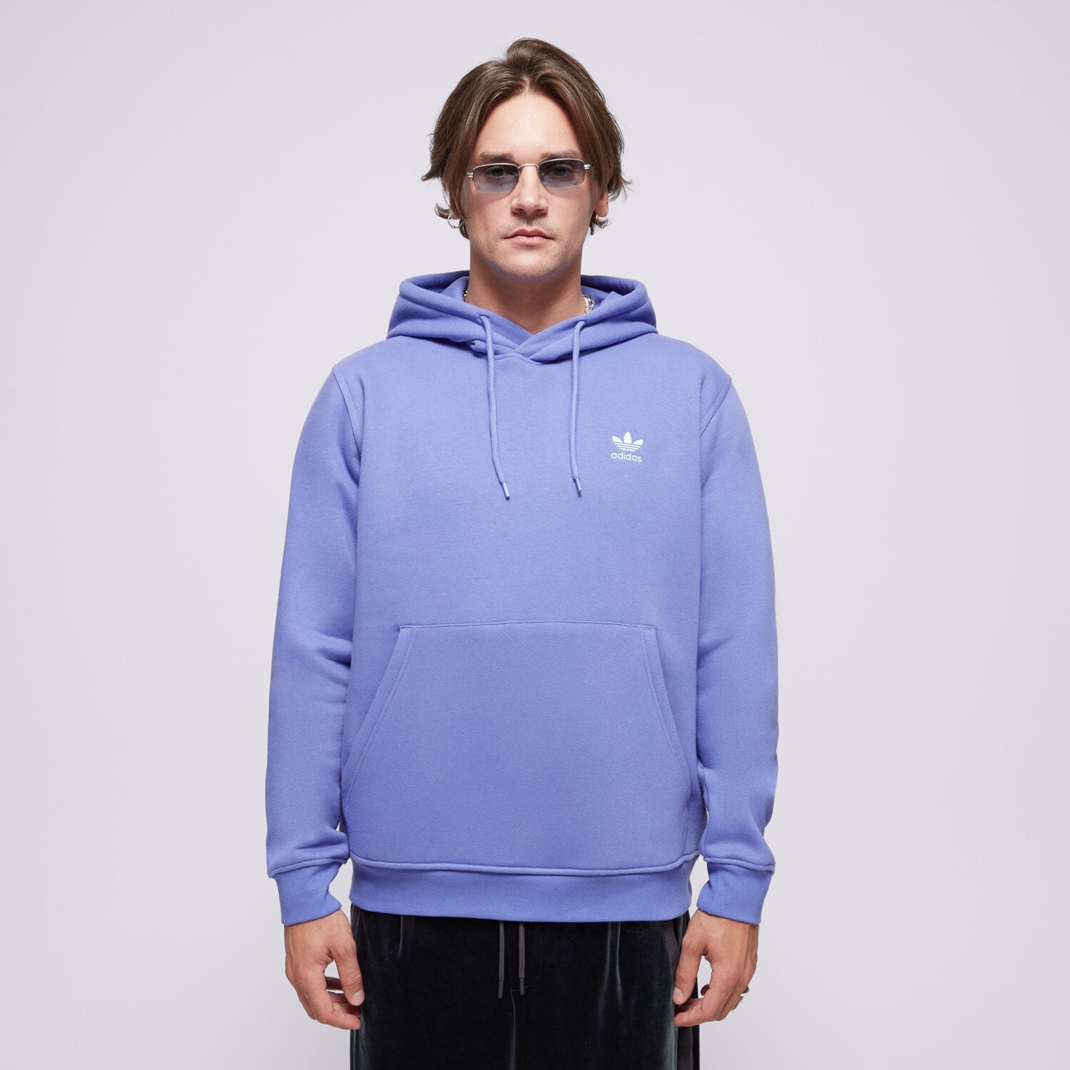 Bluza męska ADIDAS BLUZA Z KAPTUREM ESS HD IY4926 NIEBIESKI