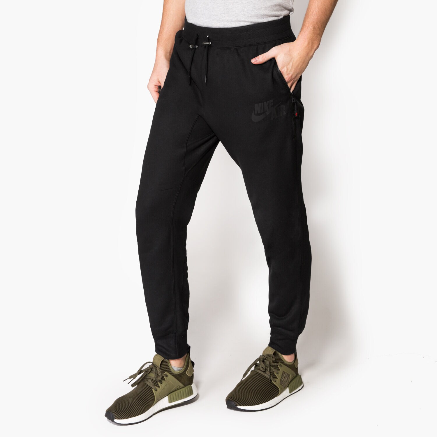 Spodnie sportowe męskie NIKE SPODNIE AIR JGGR 802646010 CZARNY