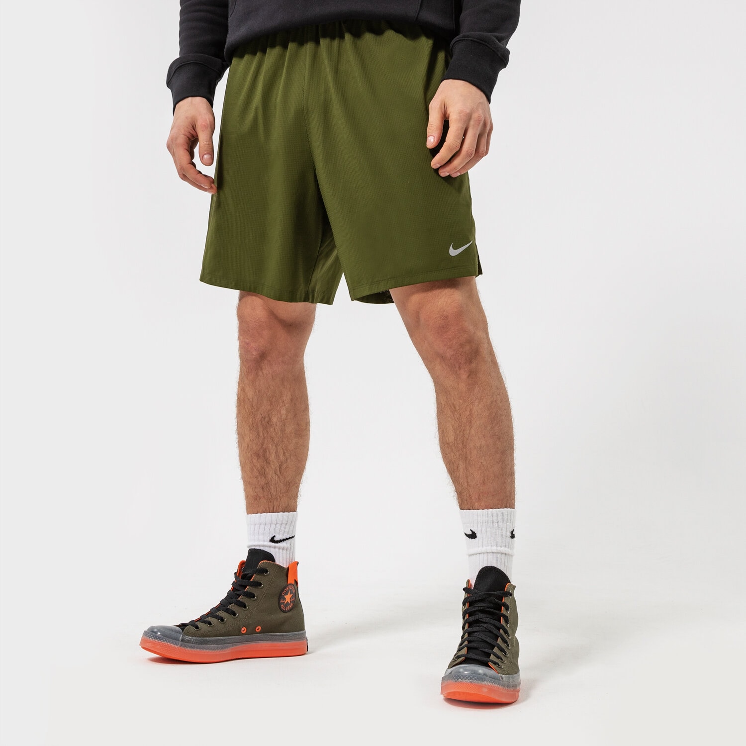 Krótkie spodenki, szorty męskie NIKE SZORTY PHENOM 2IN1 SHORT 683279-331 ZIELONY