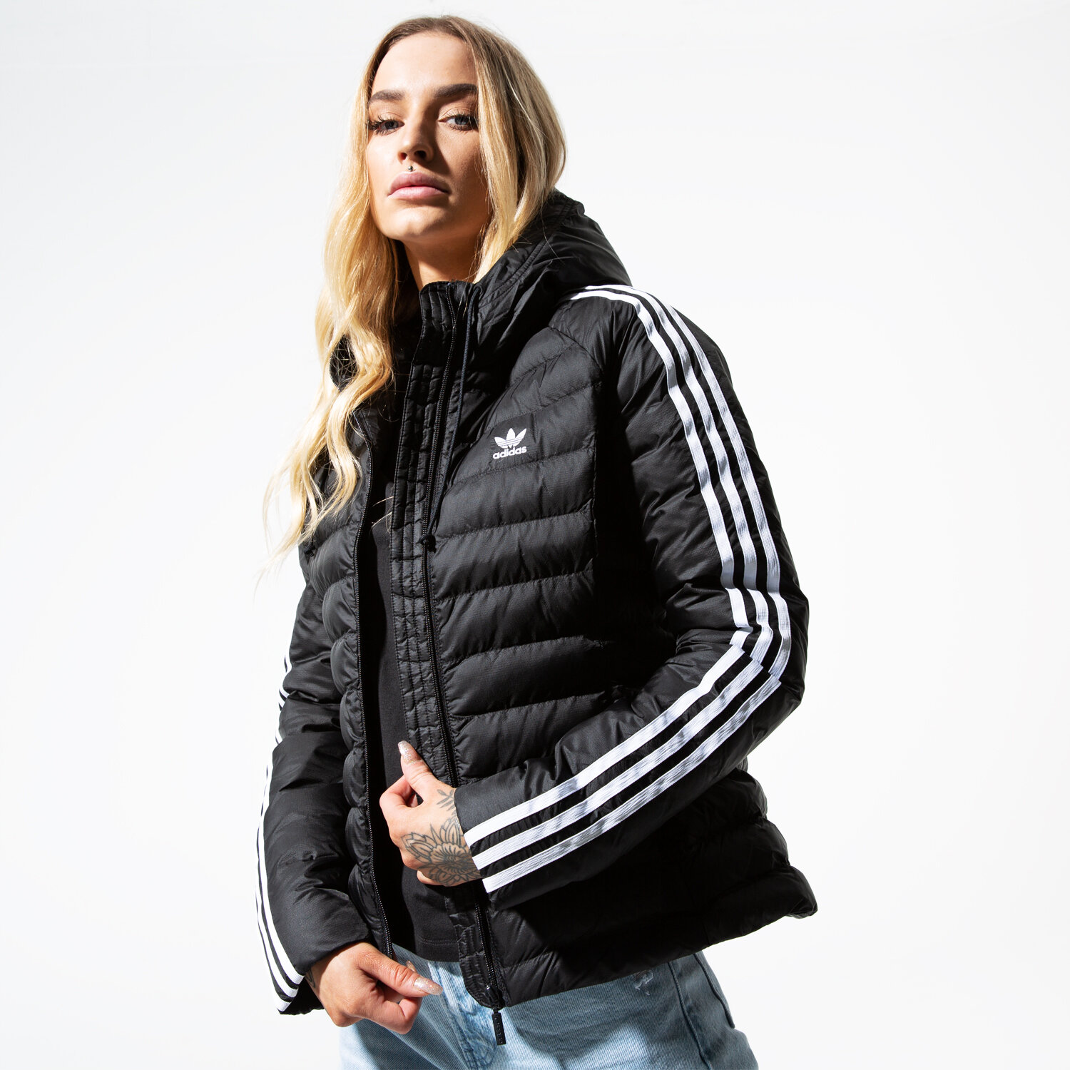 Kurtka zimowa damska ADIDAS KURTKA SLIM JACKET ED4784 CZARNY
