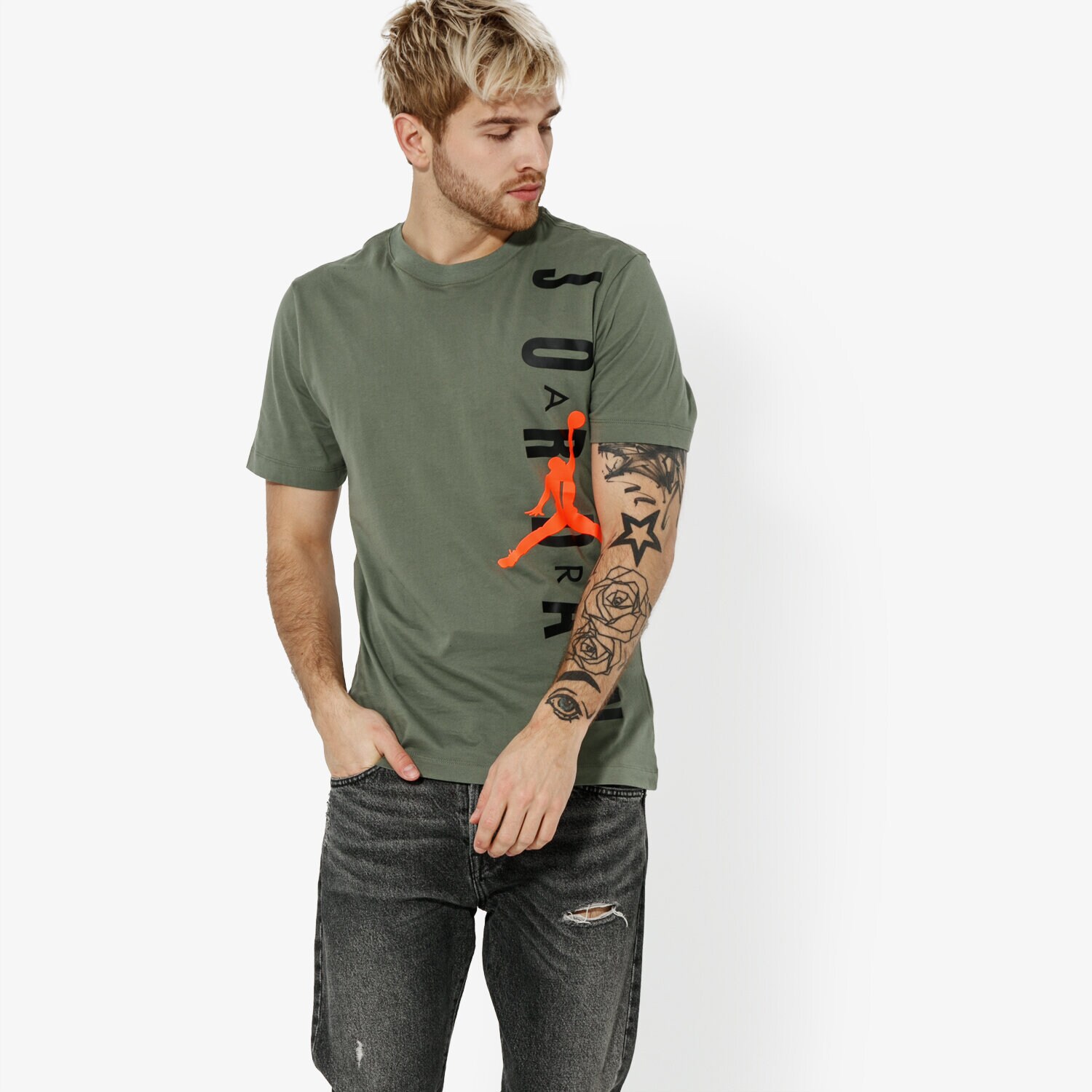Koszulka, t-shirt sportowy męski JORDAN T-SHIRT SS M AIR JUMPMAN VERTICAL BV0086-351 KHAKI