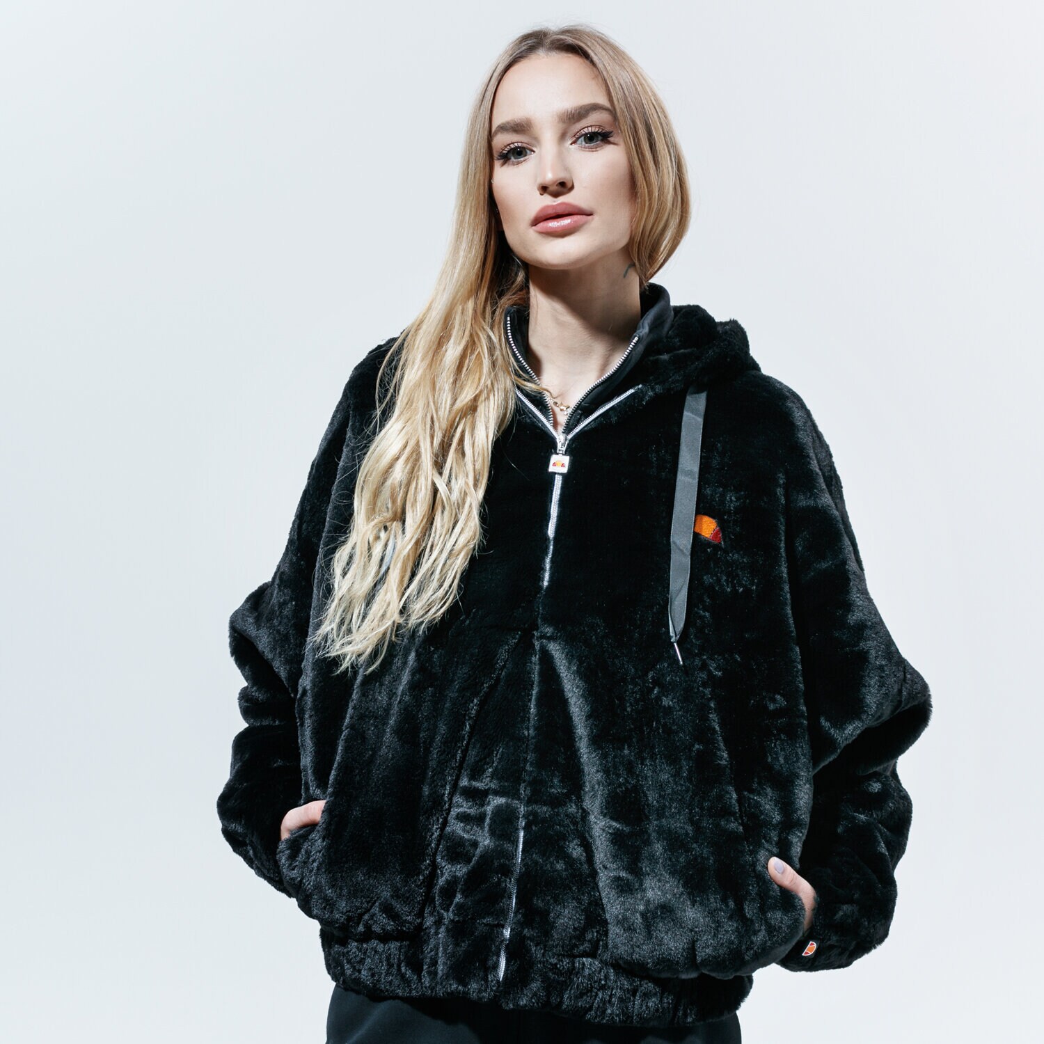 Bluza damska ELLESSE BLUZA ROZPINANA Z KAPTUREM GIOVANNA SGG03783BLACK CZARNY