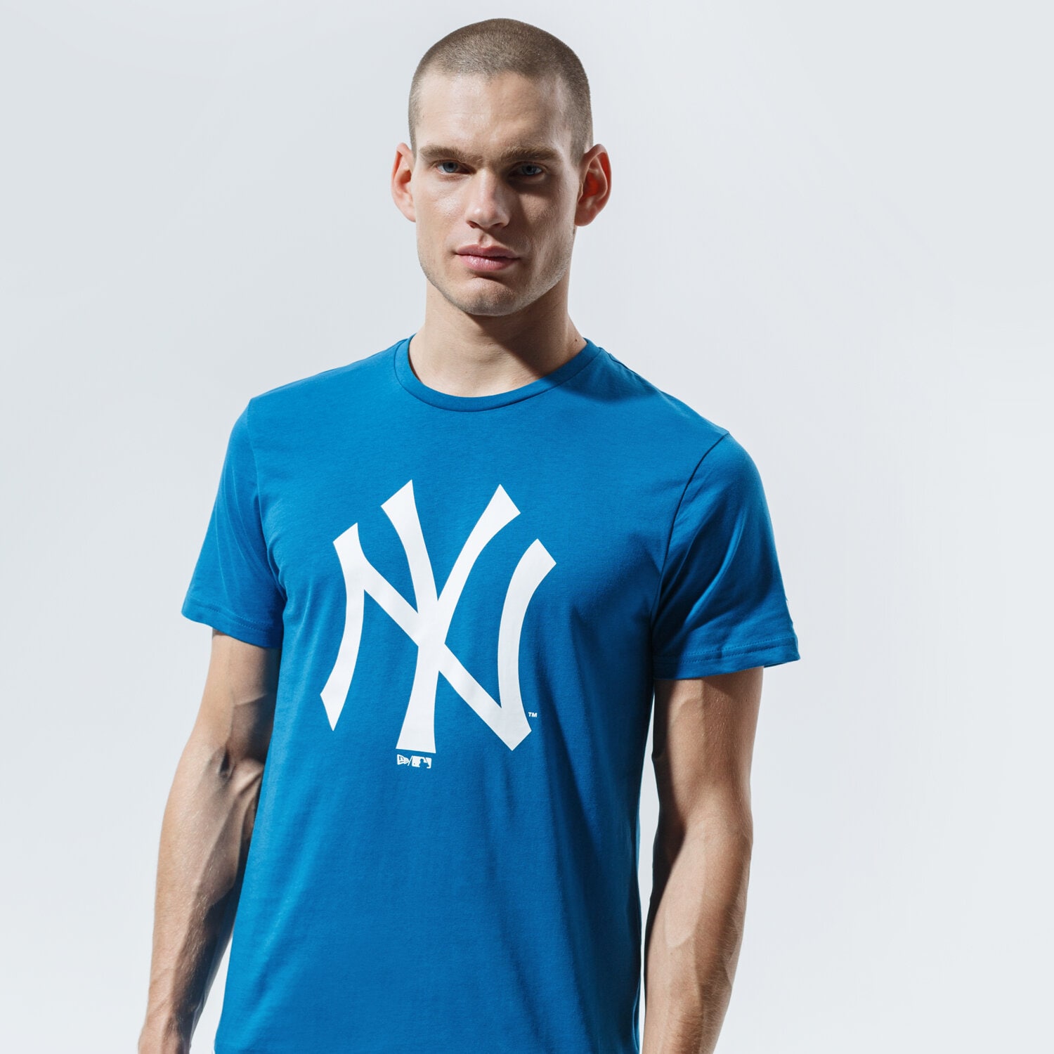 Koszulka, t-shirt sportowy męski NEW ERA T-SHIRT MLB SEASONAL TEAM LOGO TEE NEYYAN DTL 12485706 NIEBIESKI