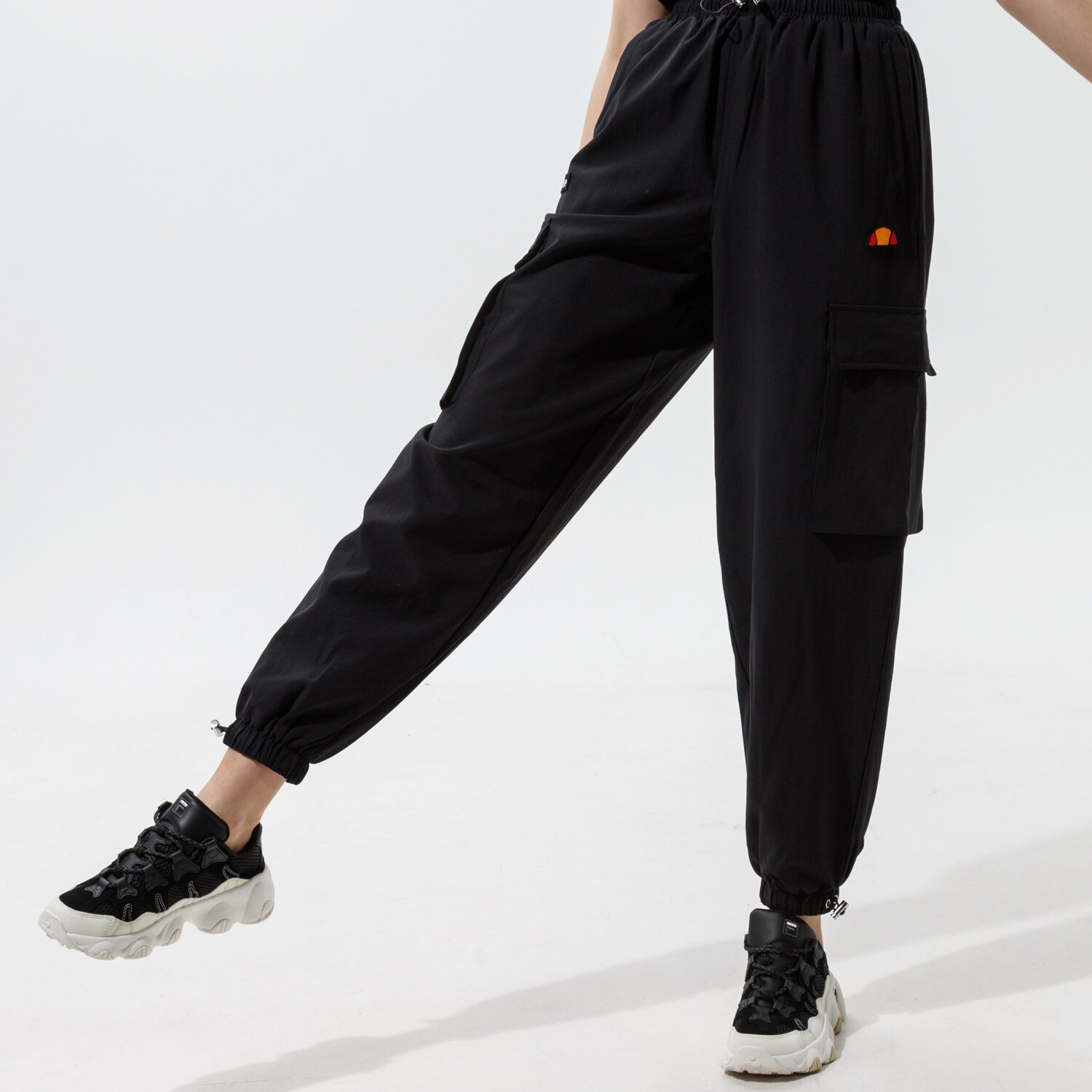 Spodnie sportowe damskie ELLESSE SPODNIE ROSANA TRACK PANT BLK SGI11088011 CZARNY