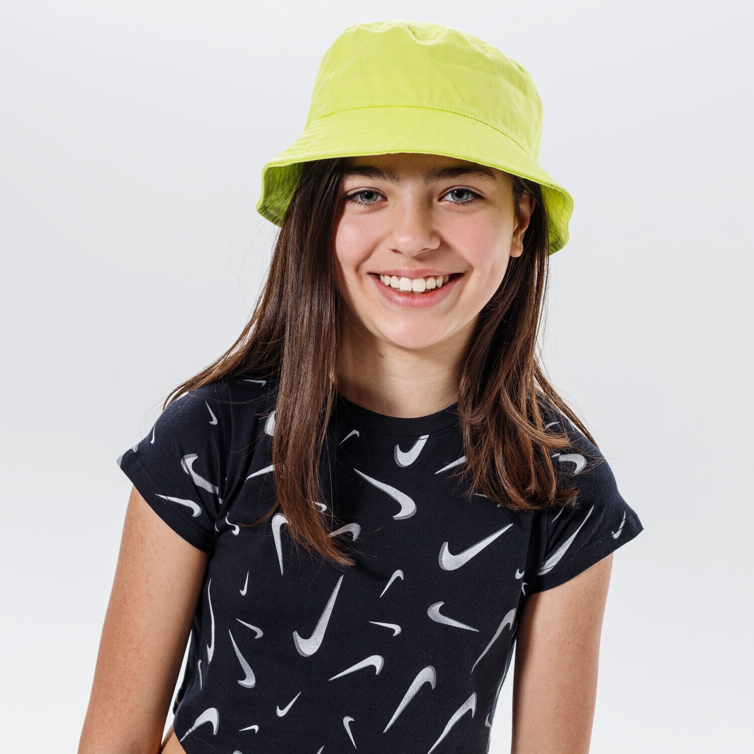 Koszulka, t-shirt dla dzieci NIKE T-SHIRT SPORTSWEAR GIRL DC7348-010 CZARNY