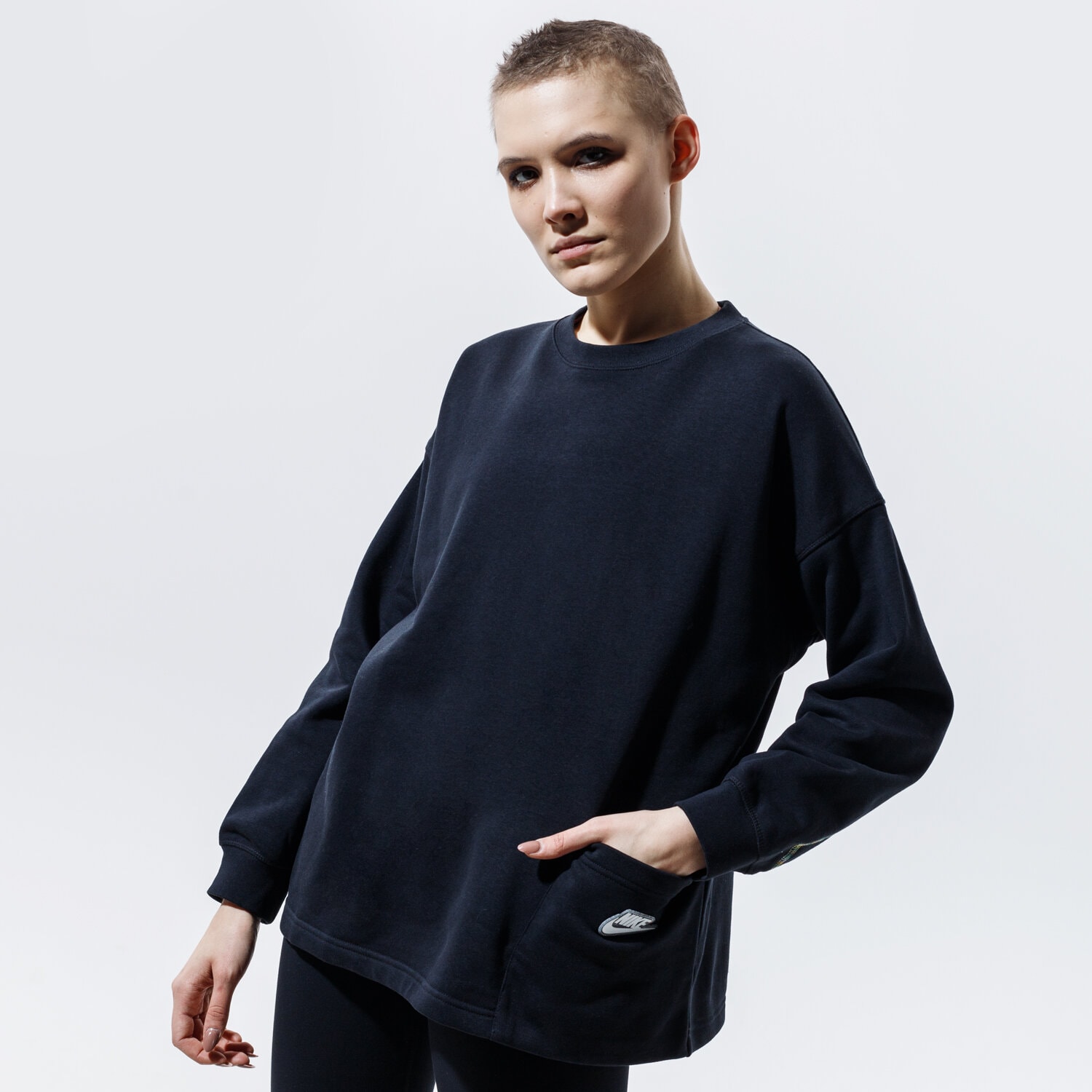 Bluza damska NIKE BLUZA SPORTSWEAR CZ9243-010 CZARNY