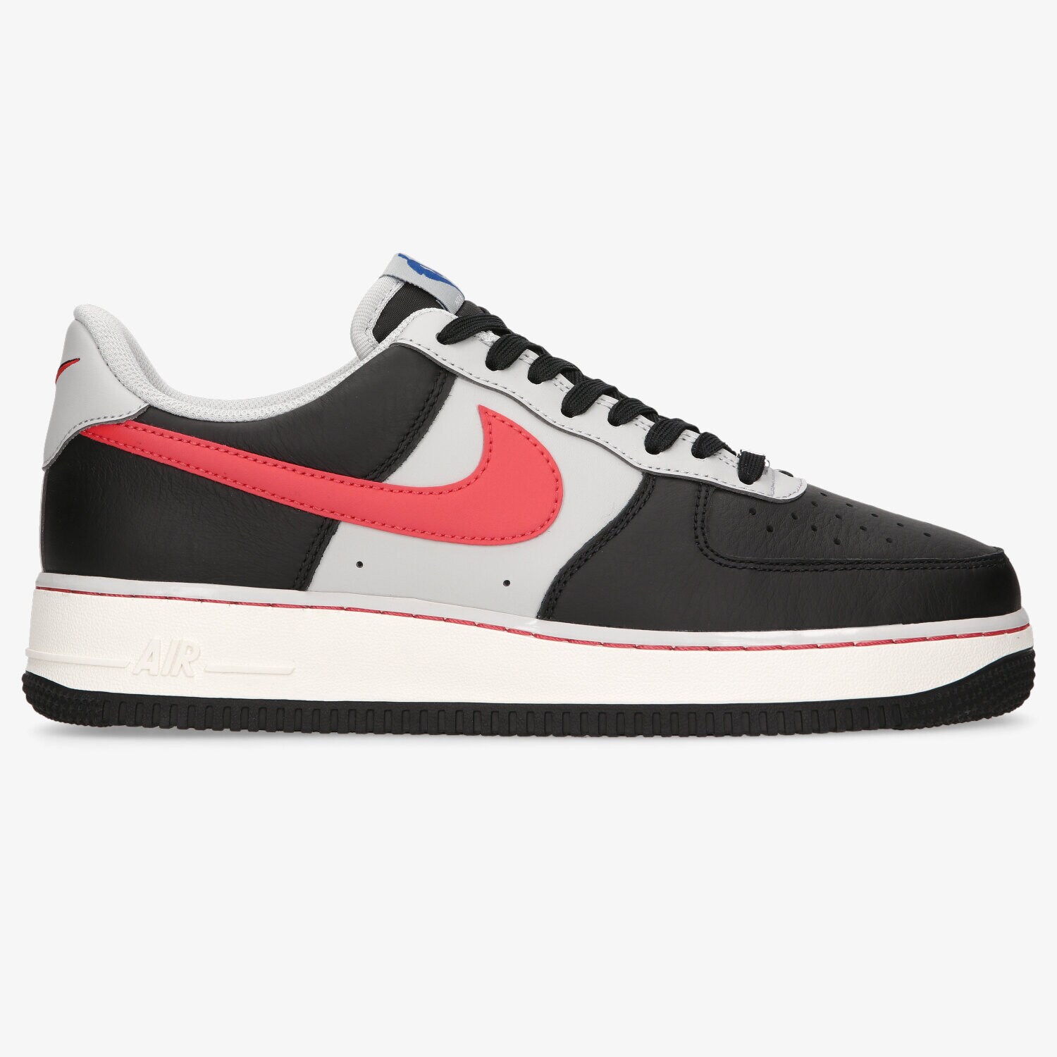 Buty sneakersy męskie NIKE AIR FORCE 1 '07 LV8 EMB DC8874-001 CZARNY