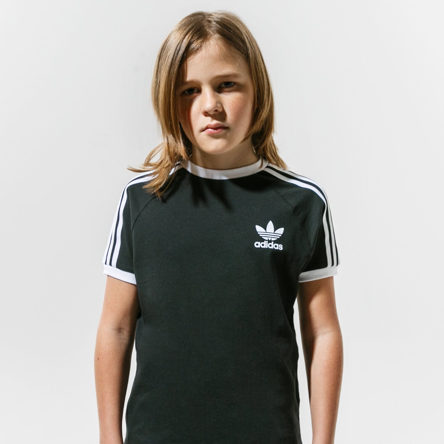Koszulka, t-shirt dla dzieci ADIDAS T-SHIRT 3STRIPES TEE BOY DV2902 CZARNY