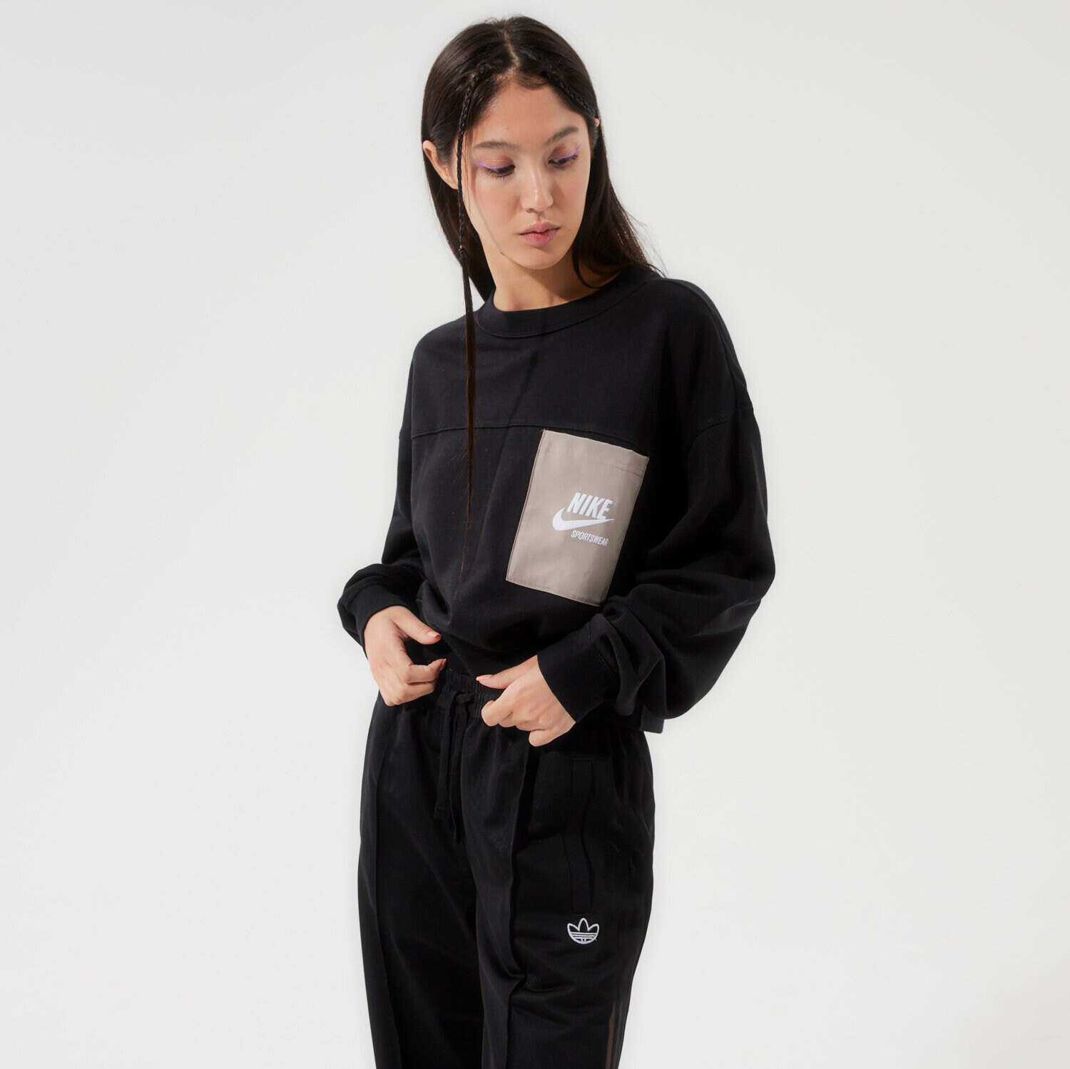 Bluza damska NIKE BLUZA W NSW FLC CREW HTG DD5669-010 CZARNY