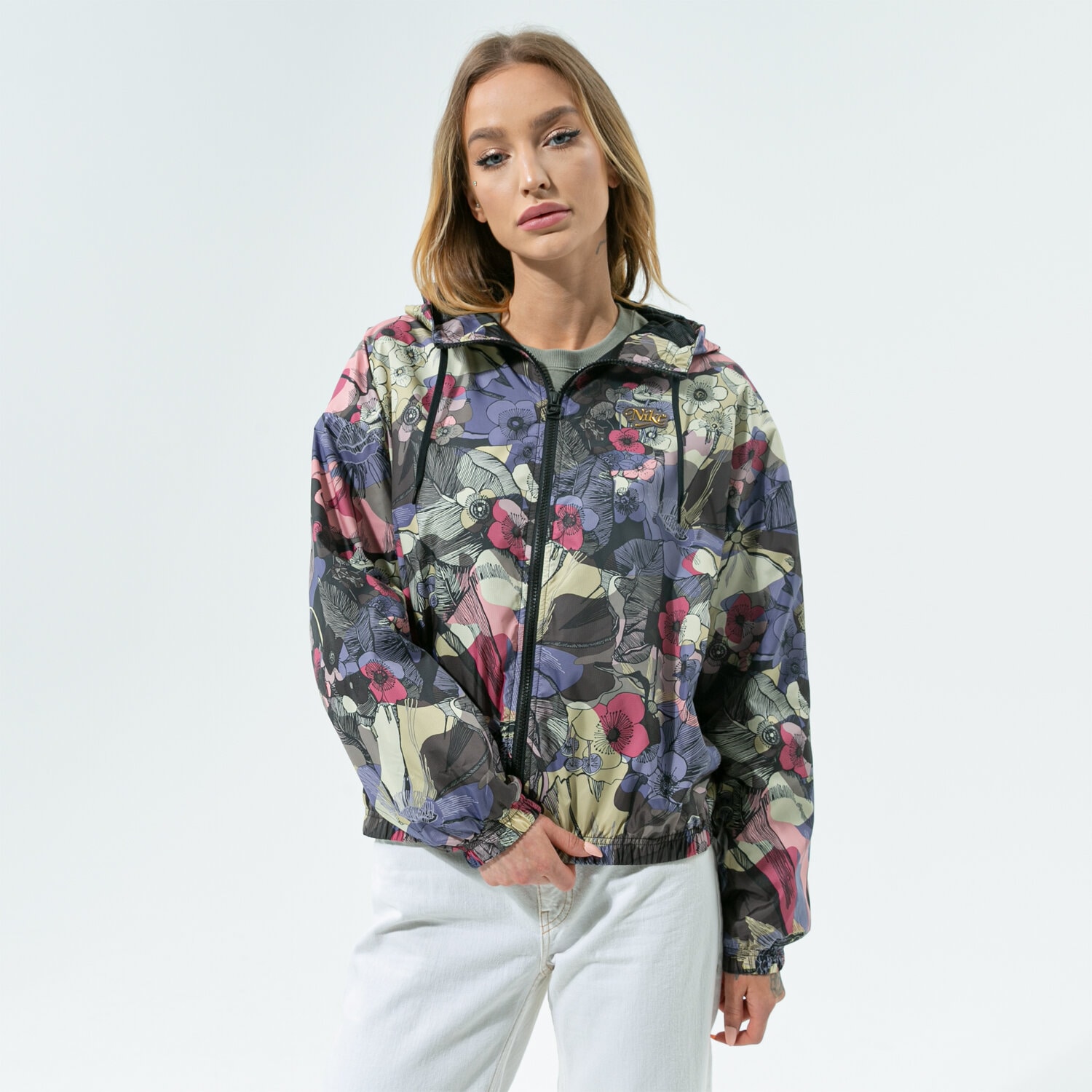 Kurtka wiosenna / jesienna damska NIKE KURTKA W NSW FEMME JKT WVN CZ9290-004 MULTICOLOR