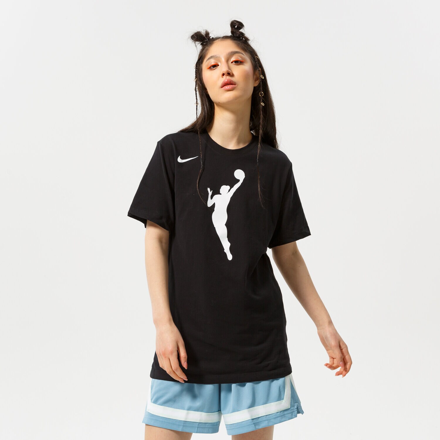 Koszulka, t-shirt damski NIKE T-SHIRT WNBA U NK DF TEAM 13 SS TEE NBA DR9316-011 CZARNY