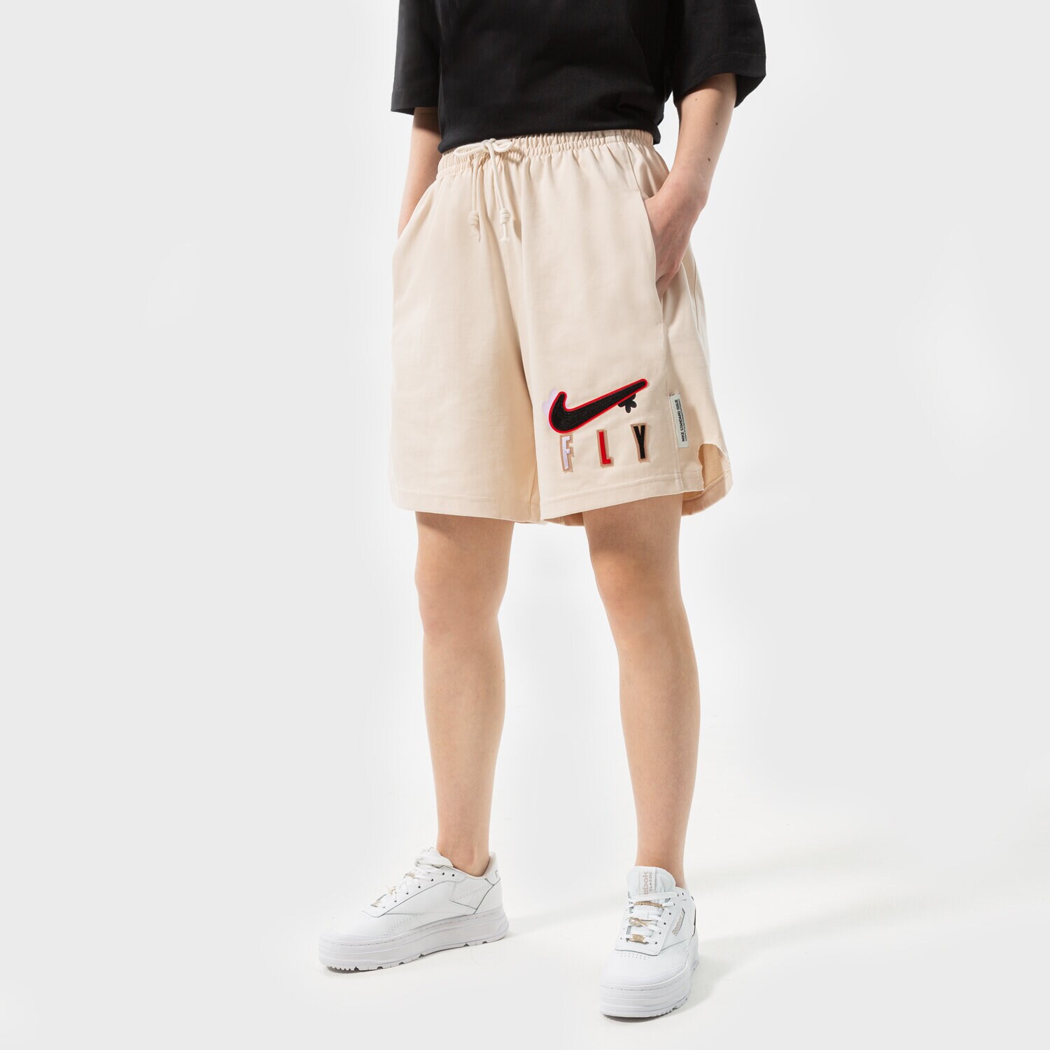 Krótkie spodenki, szorty damskie NIKE SZORTY W NK SI FLEECE SHORT NBA DH7572-219 BEŻOWY
