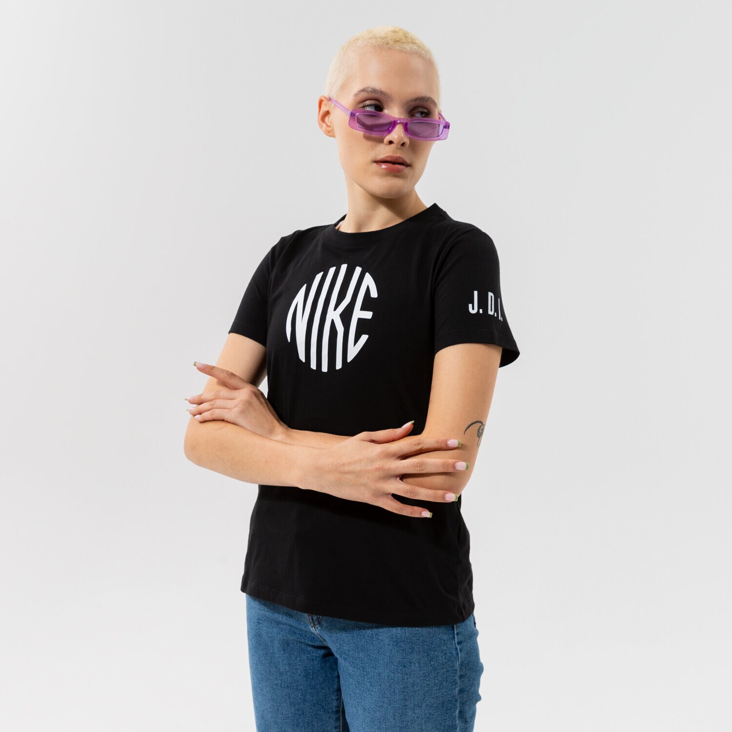Koszulka, t-shirt damski NIKE T-SHIRT W NSW TEE ICON CLASH DJ1816-010 CZARNY