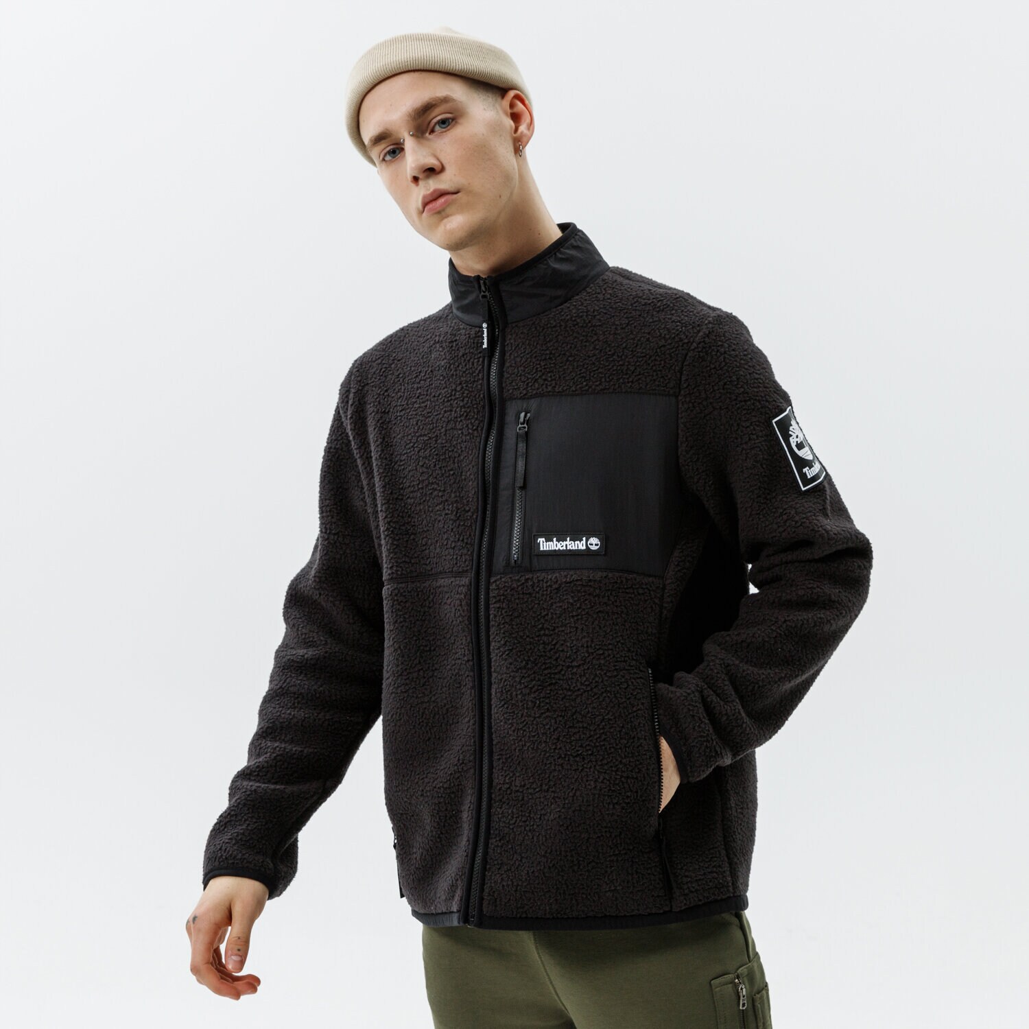 Kurtka zimowa męska TIMBERLAND KURTKA YC OUTDOOR ARCHIVE SHERPA FLEECE JACKET TB0A24A50011 CZARNY