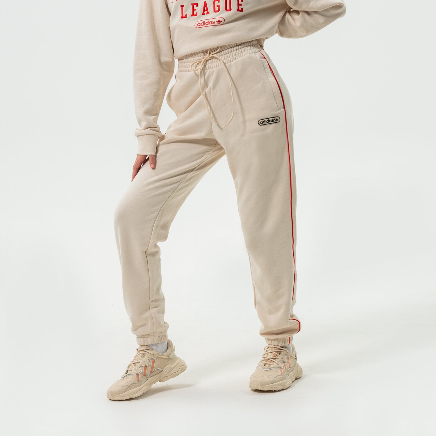 Spodnie sportowe damskie ADIDAS SPODNIE SWEAT PANTS HL0030 BEŻOWY