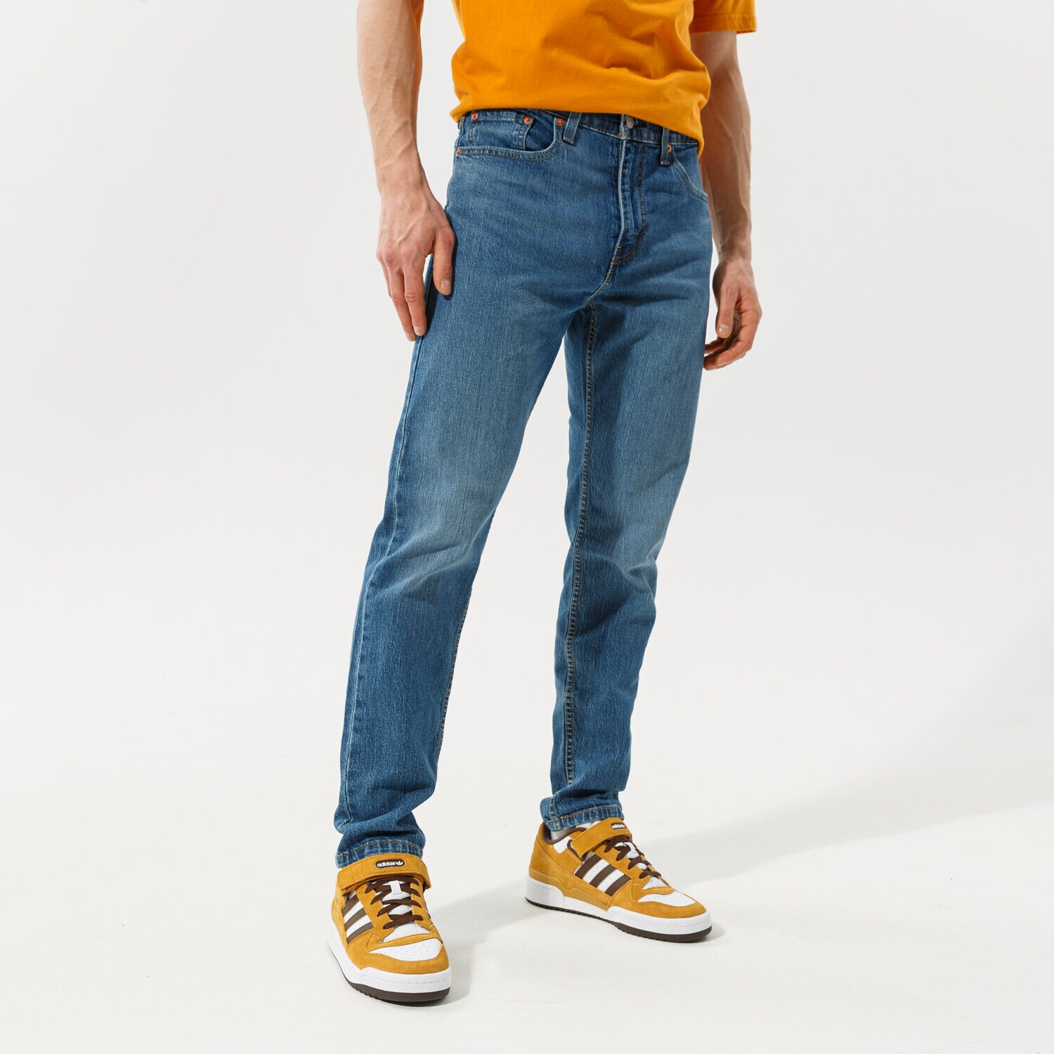 Spodnie sportowe męskie LEVI'S SPODNIE 502 TAPER HI BALL 57783-0103 NIEBIESKI